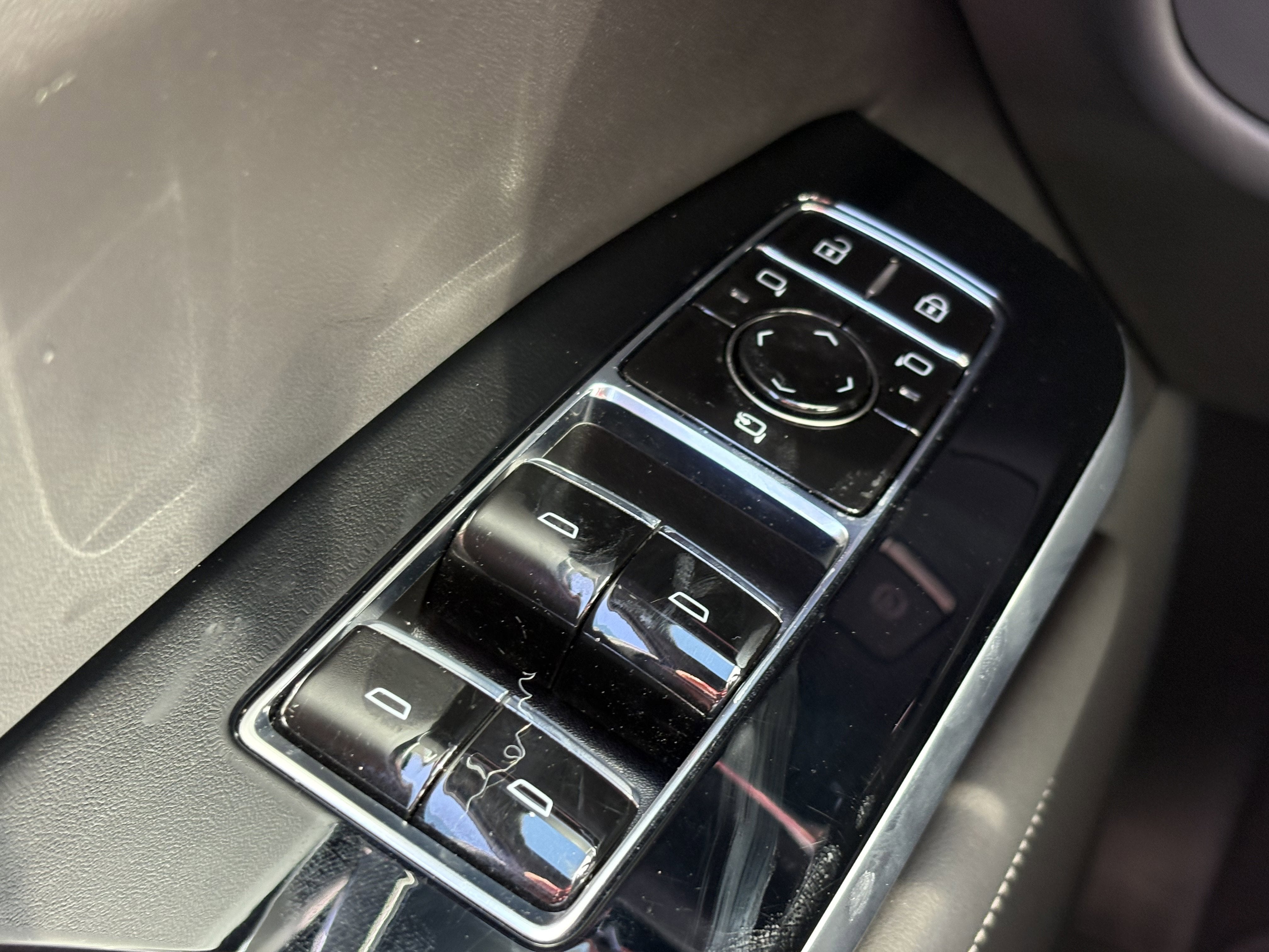 2025 Cadillac Escalade ESV Premium Luxury Platinum