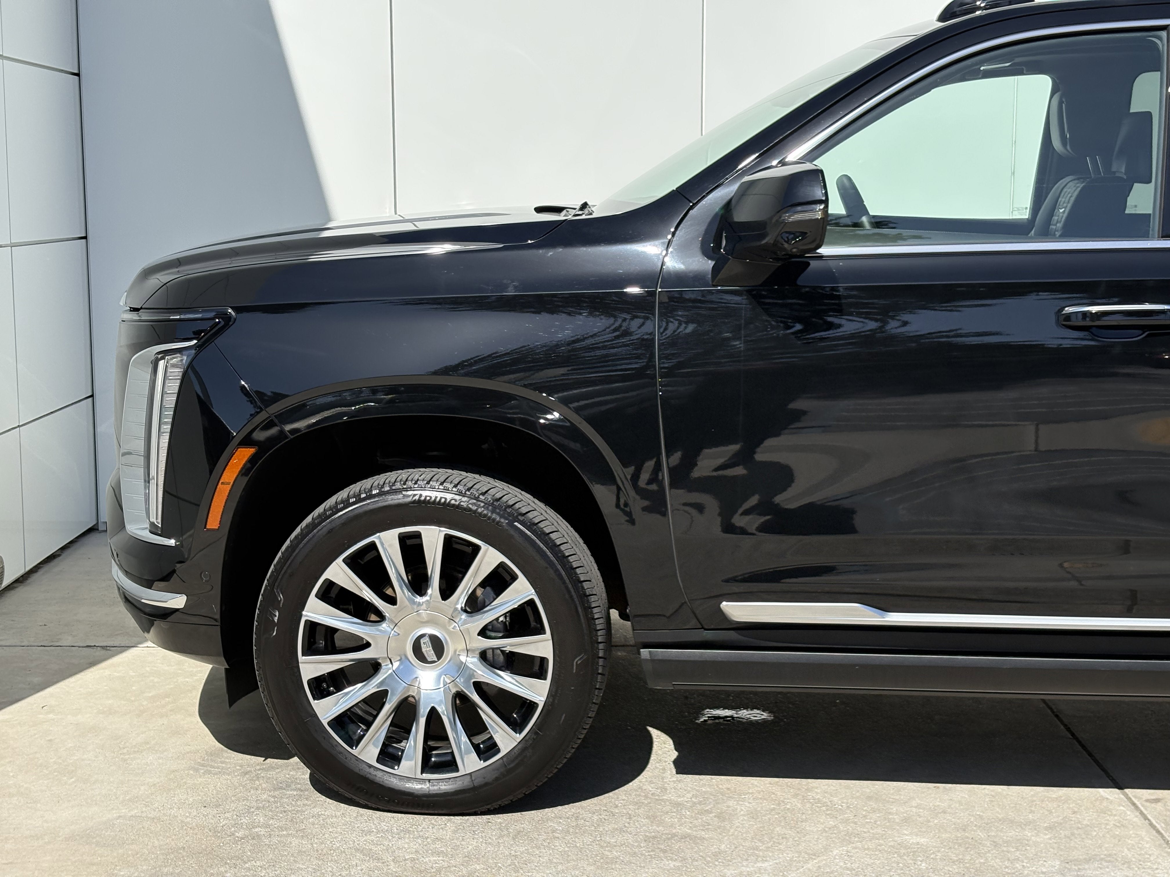 2025 Cadillac Escalade ESV Premium Luxury Platinum