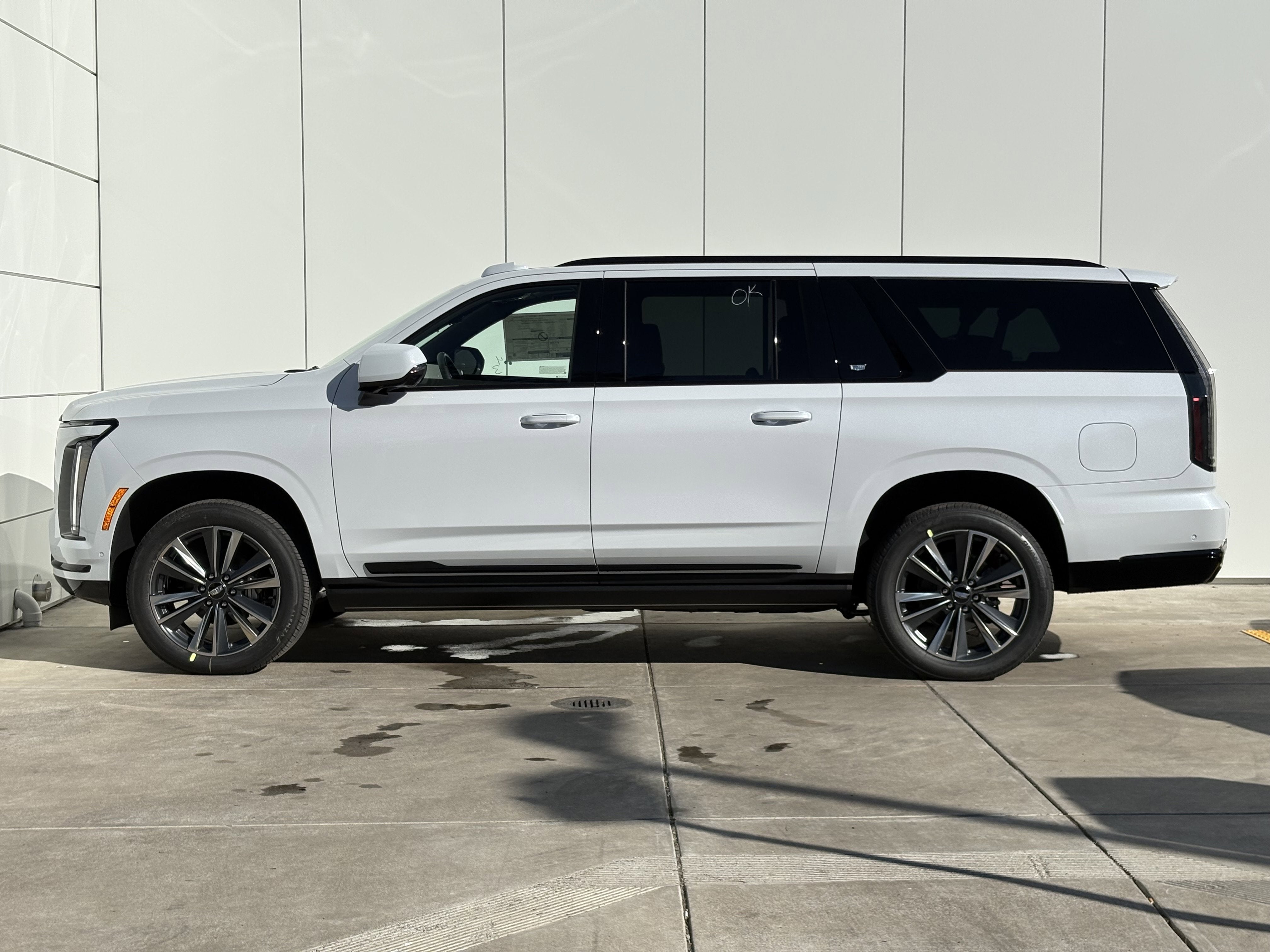 2026 Cadillac Escalade ESV Sport