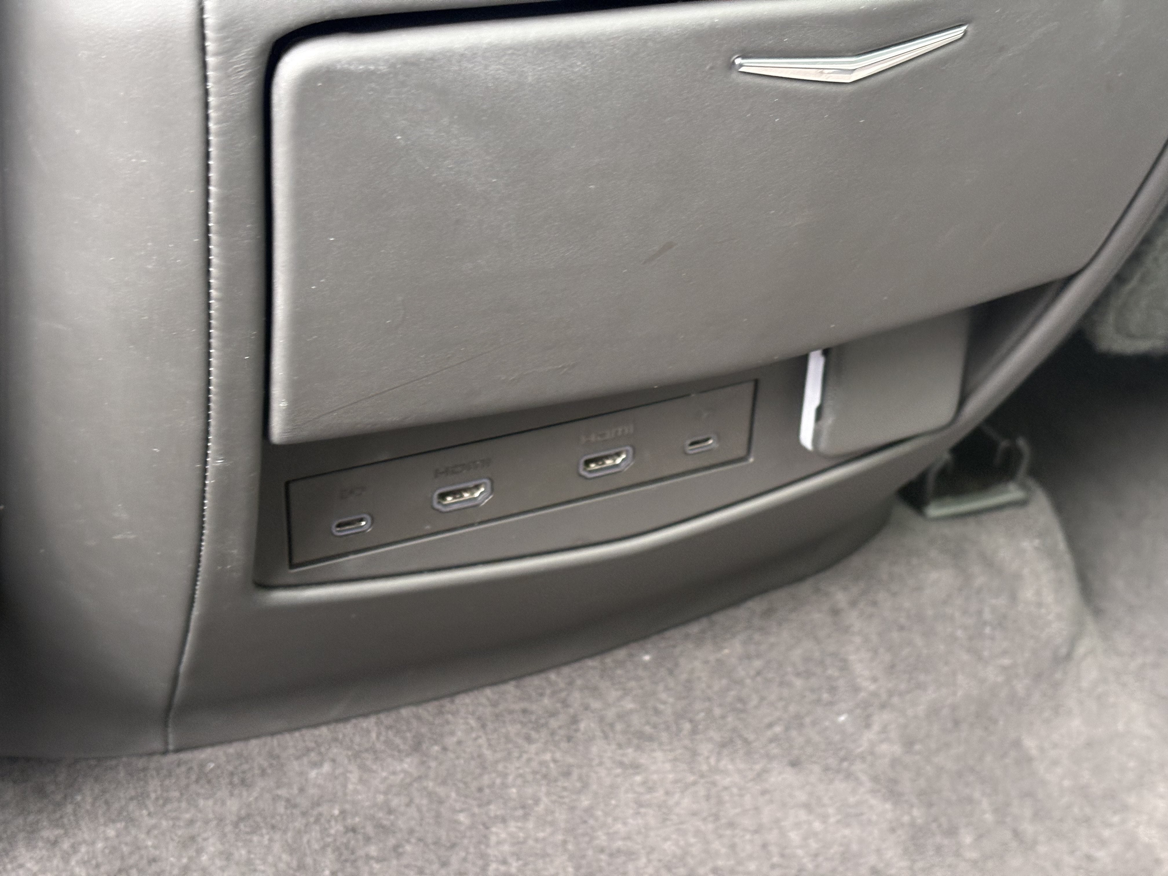 2025 Cadillac Escalade ESV Sport Platinum