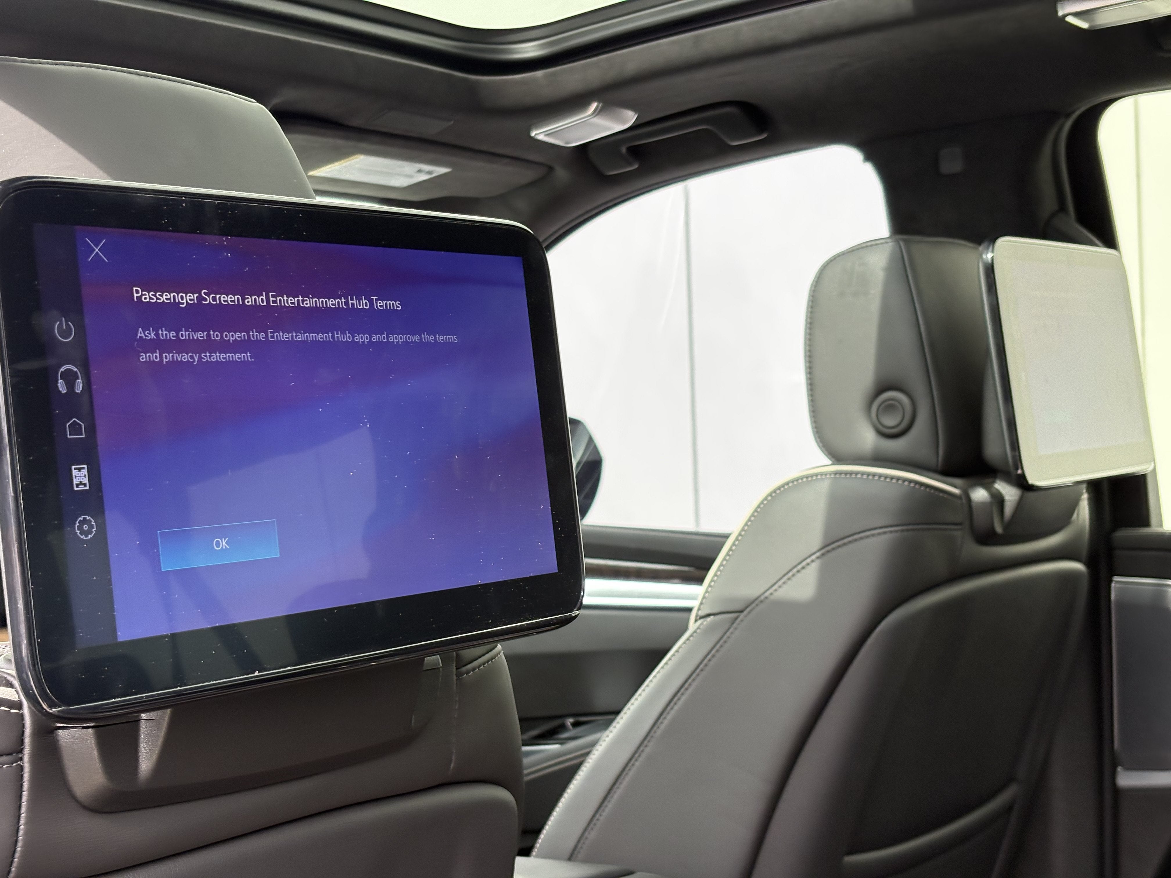 2025 Cadillac Escalade ESV Sport Platinum