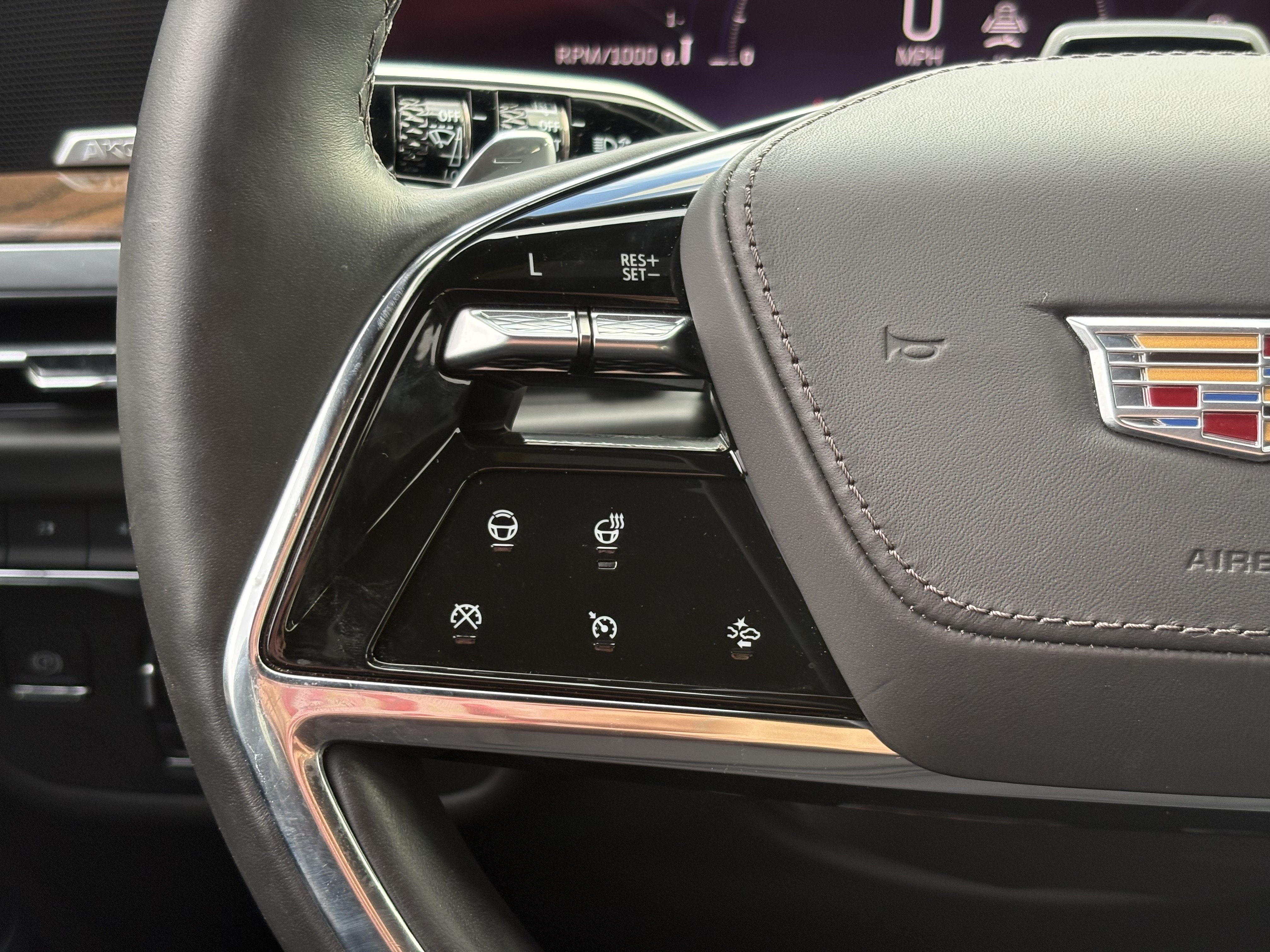 2025 Cadillac Escalade ESV Sport Platinum