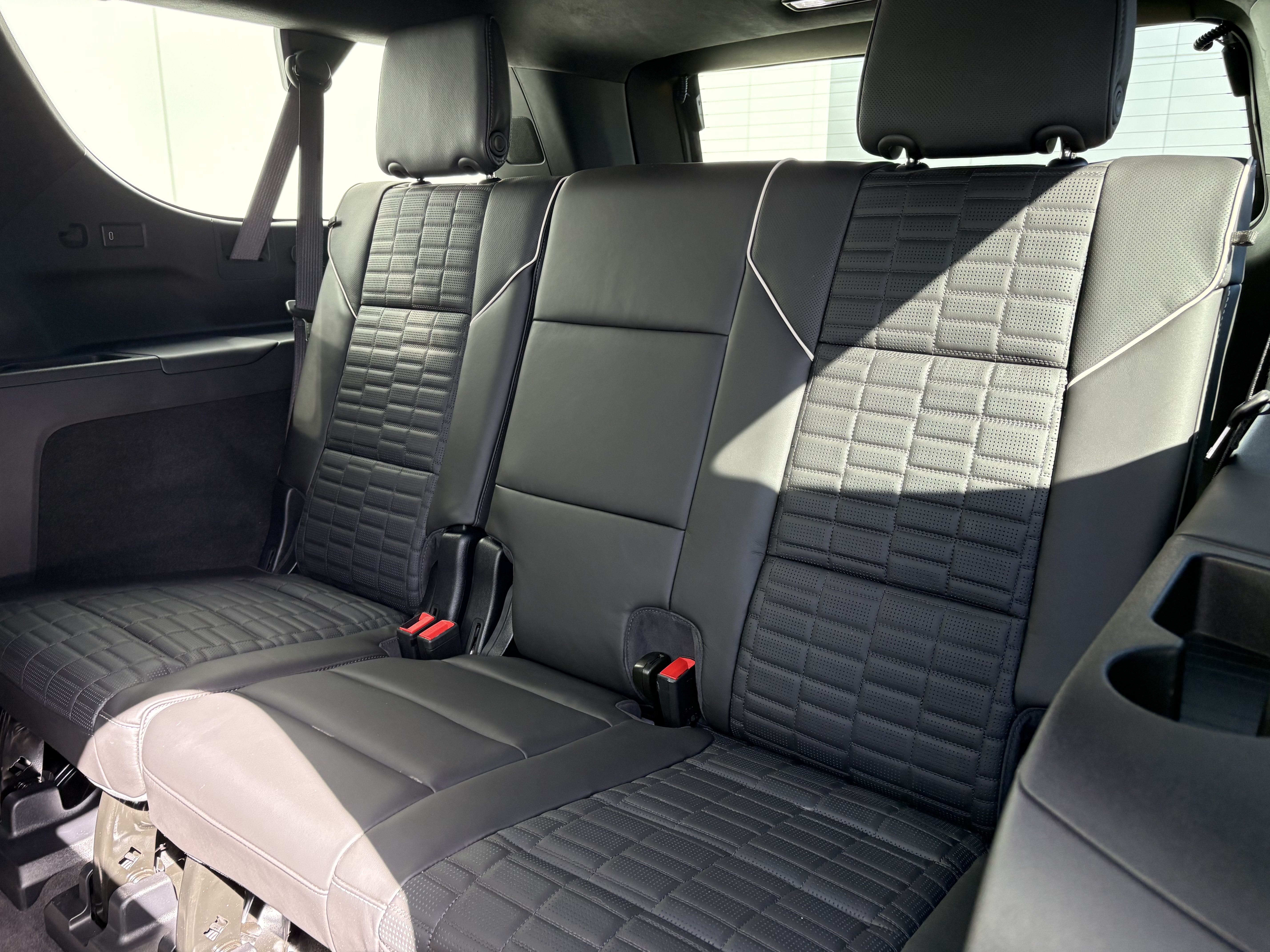 2025 Cadillac Escalade ESV Escalade-V ESV