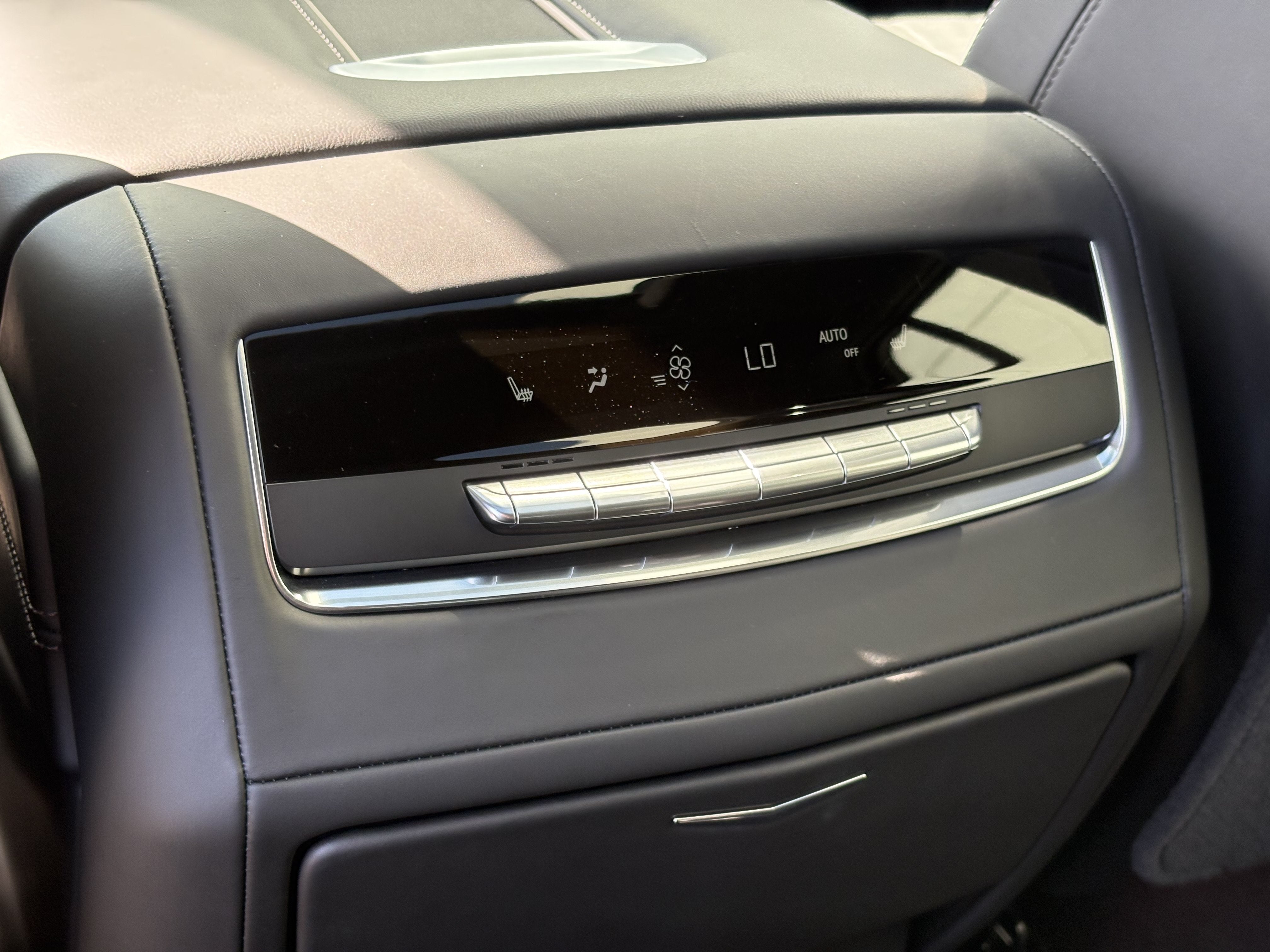 2025 Cadillac Escalade ESV Escalade-V ESV