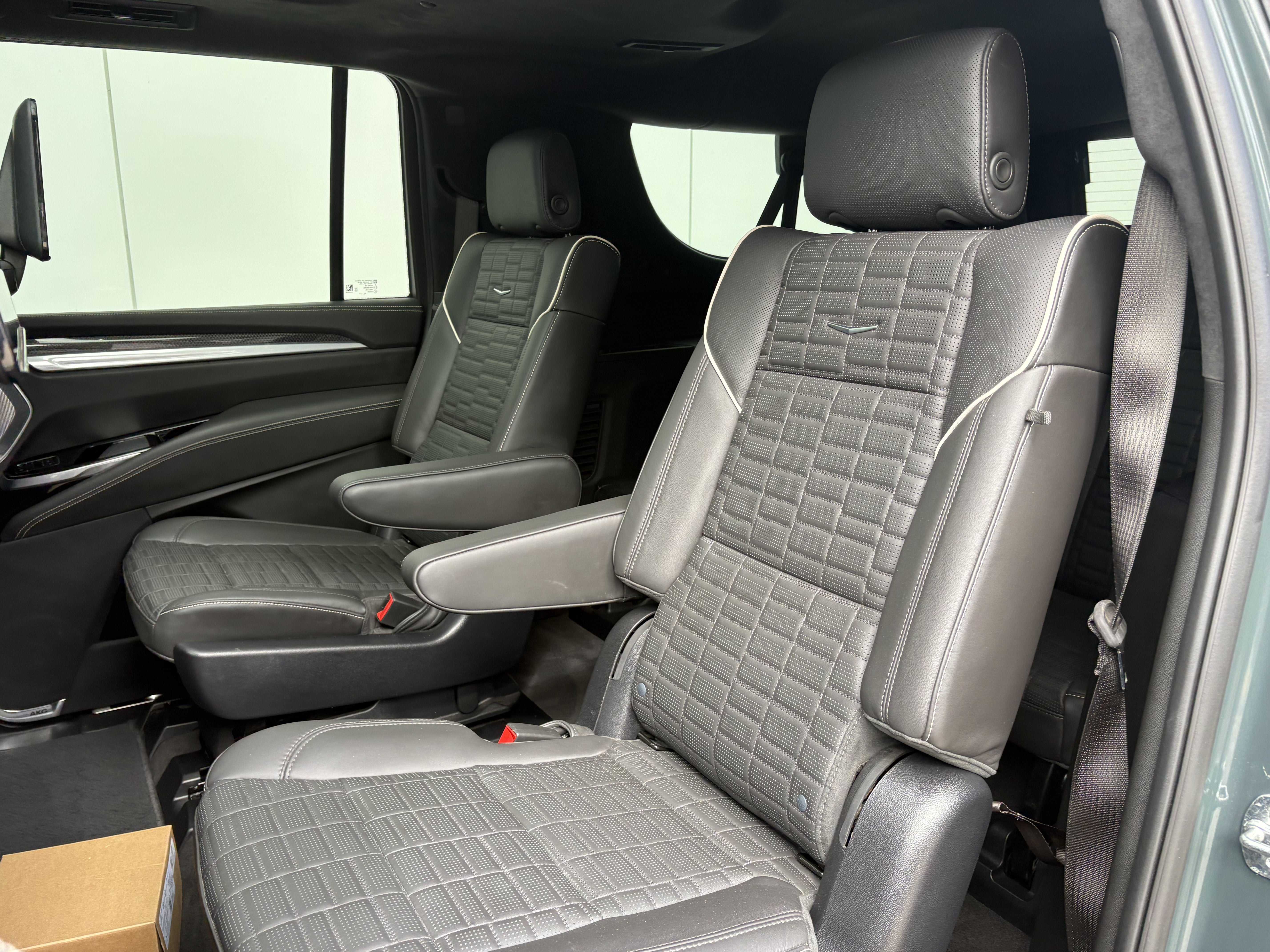 2025 Cadillac Escalade ESV Escalade-V ESV