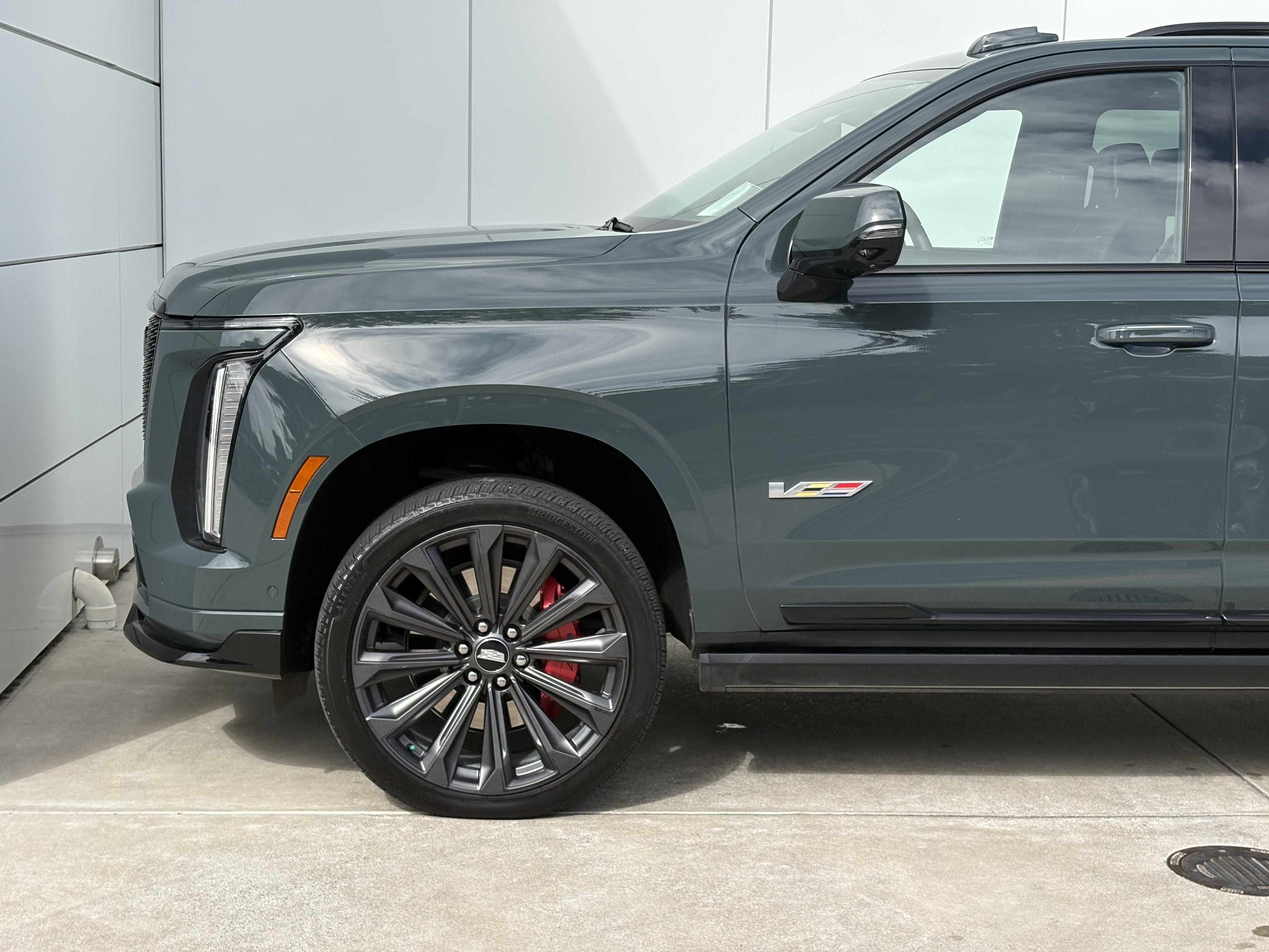 2025 Cadillac Escalade ESV Escalade-V ESV