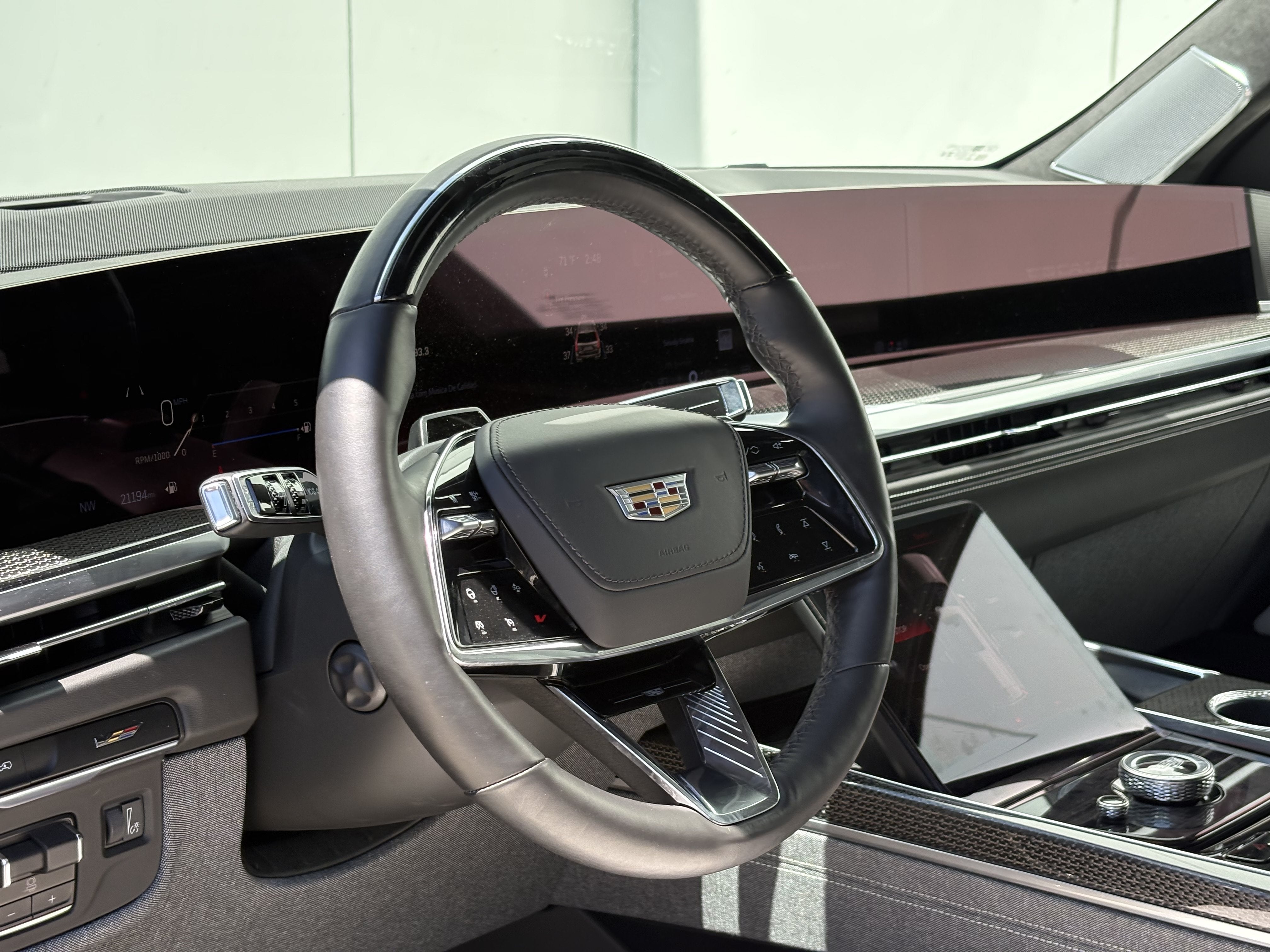 2025 Cadillac Escalade ESV Escalade-V ESV