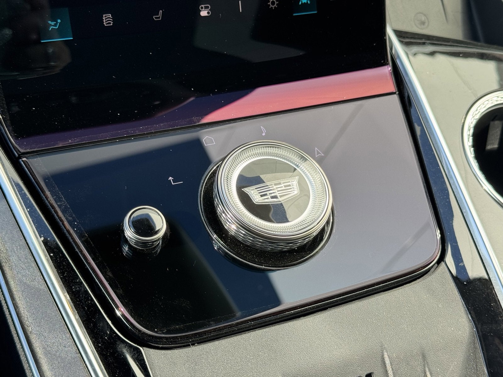 2025 Cadillac ESCALADE IQ Luxury 1