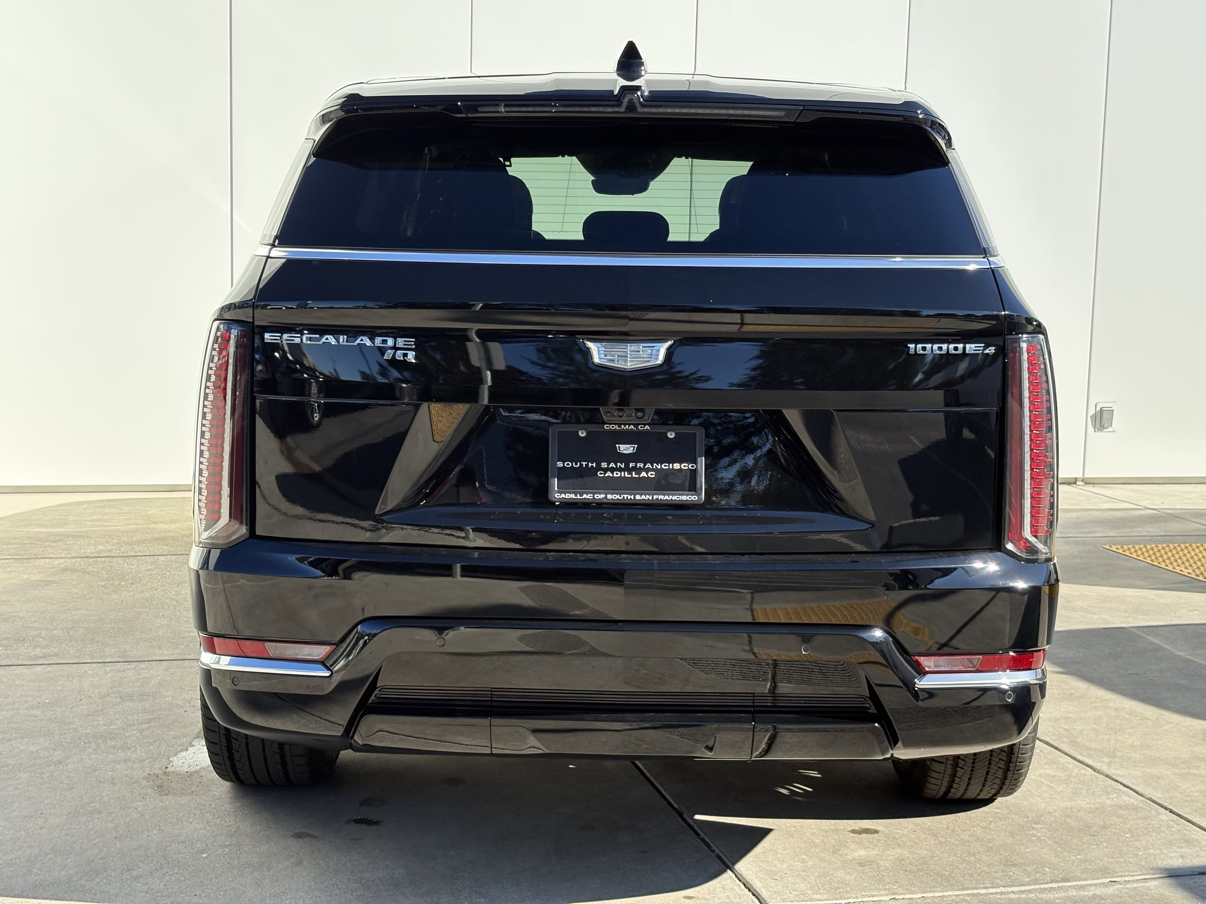 2025 Cadillac ESCALADE IQ Luxury 1