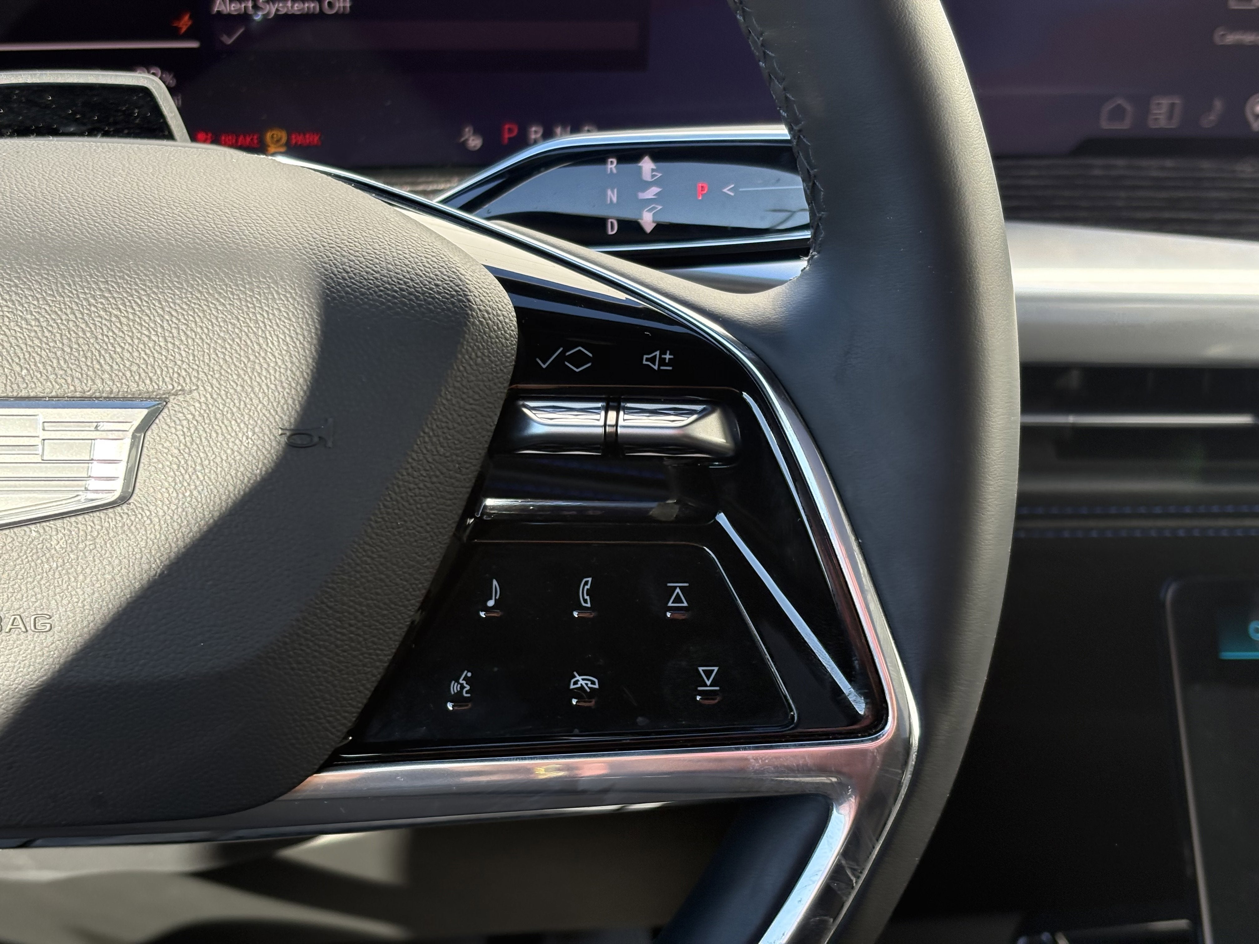 2025 Cadillac ESCALADE IQ Luxury 1