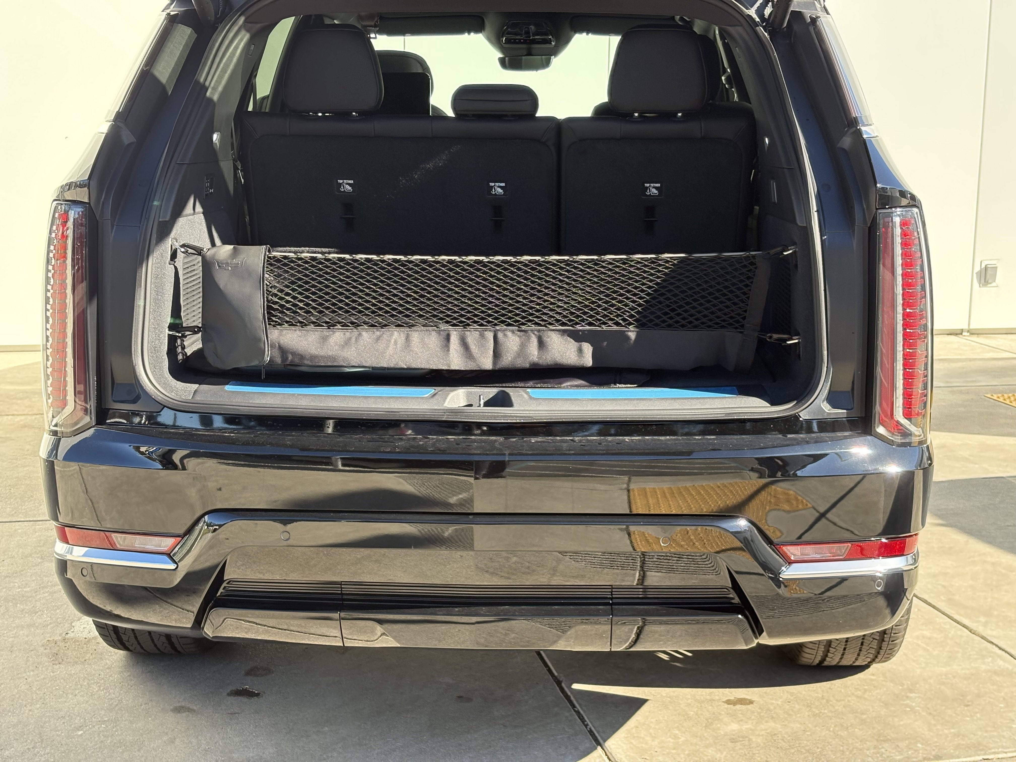 2025 Cadillac ESCALADE IQ Luxury 1