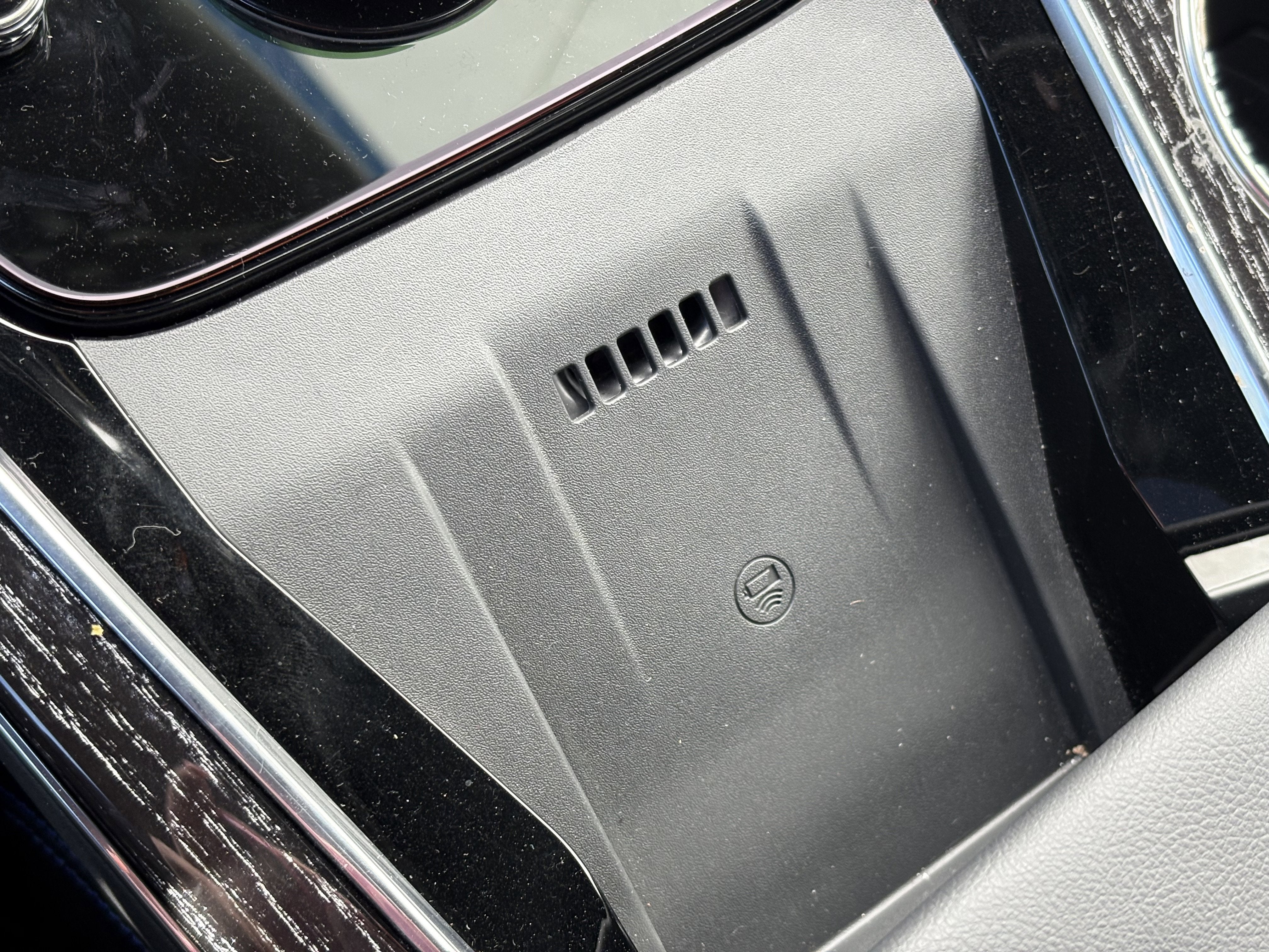 2025 Cadillac ESCALADE IQ Luxury 1