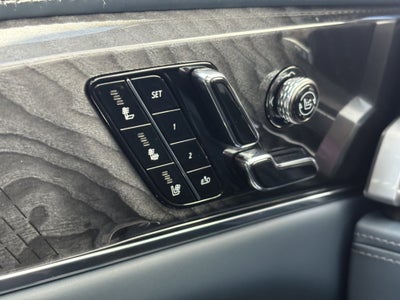 2025 Cadillac ESCALADE IQ Luxury 2