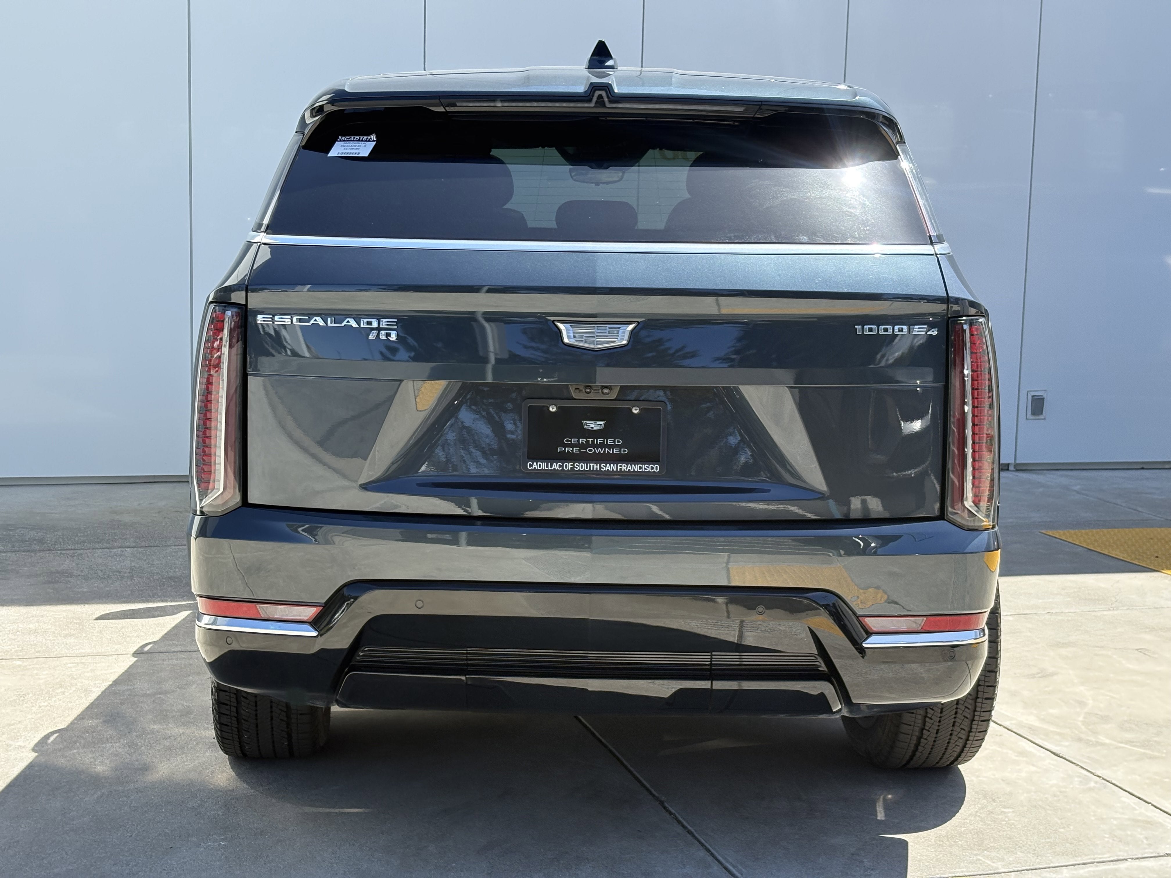 2025 Cadillac ESCALADE IQ Luxury 2