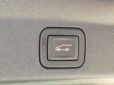 2025 Cadillac ESCALADE IQ Luxury 2