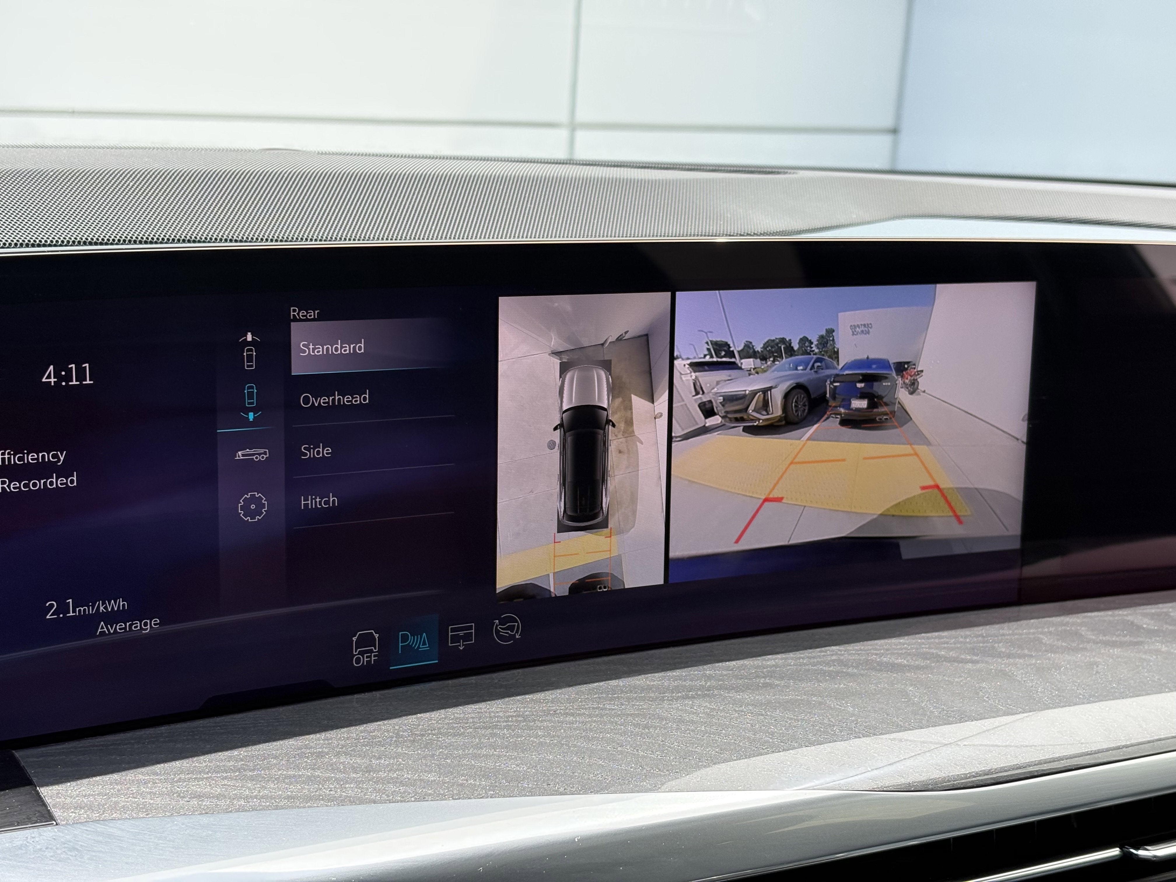 2025 Cadillac ESCALADE IQ Luxury 2