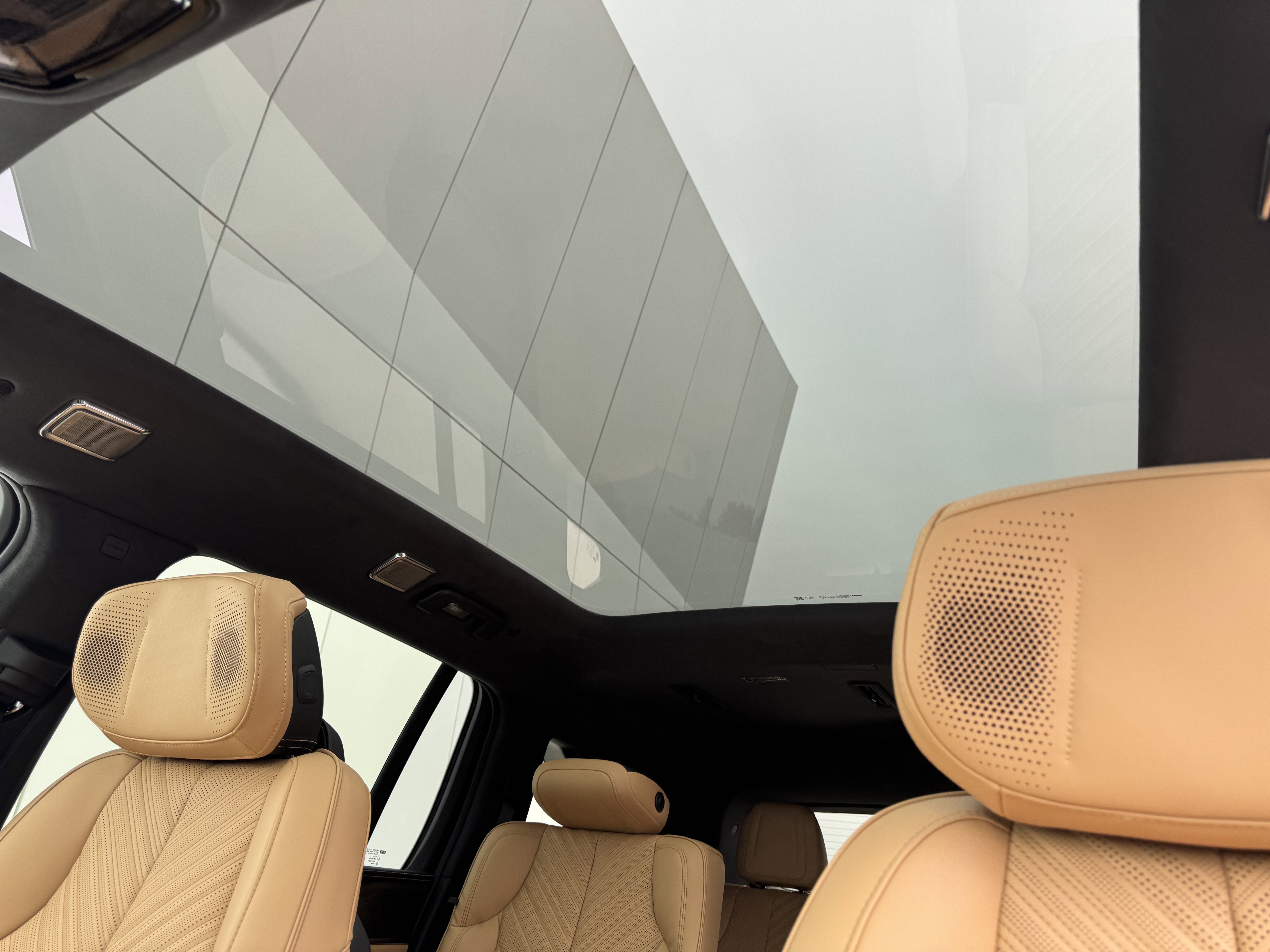 2025 Cadillac ESCALADE IQ Luxury 2