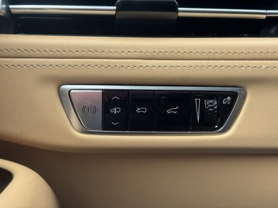 2025 Cadillac ESCALADE IQ Luxury 2