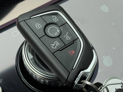 2025 Cadillac ESCALADE IQ Luxury 2