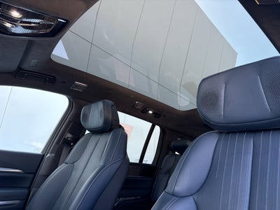 2025 Cadillac ESCALADE IQ Luxury 2