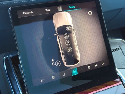 2025 Cadillac ESCALADE IQ Luxury 2