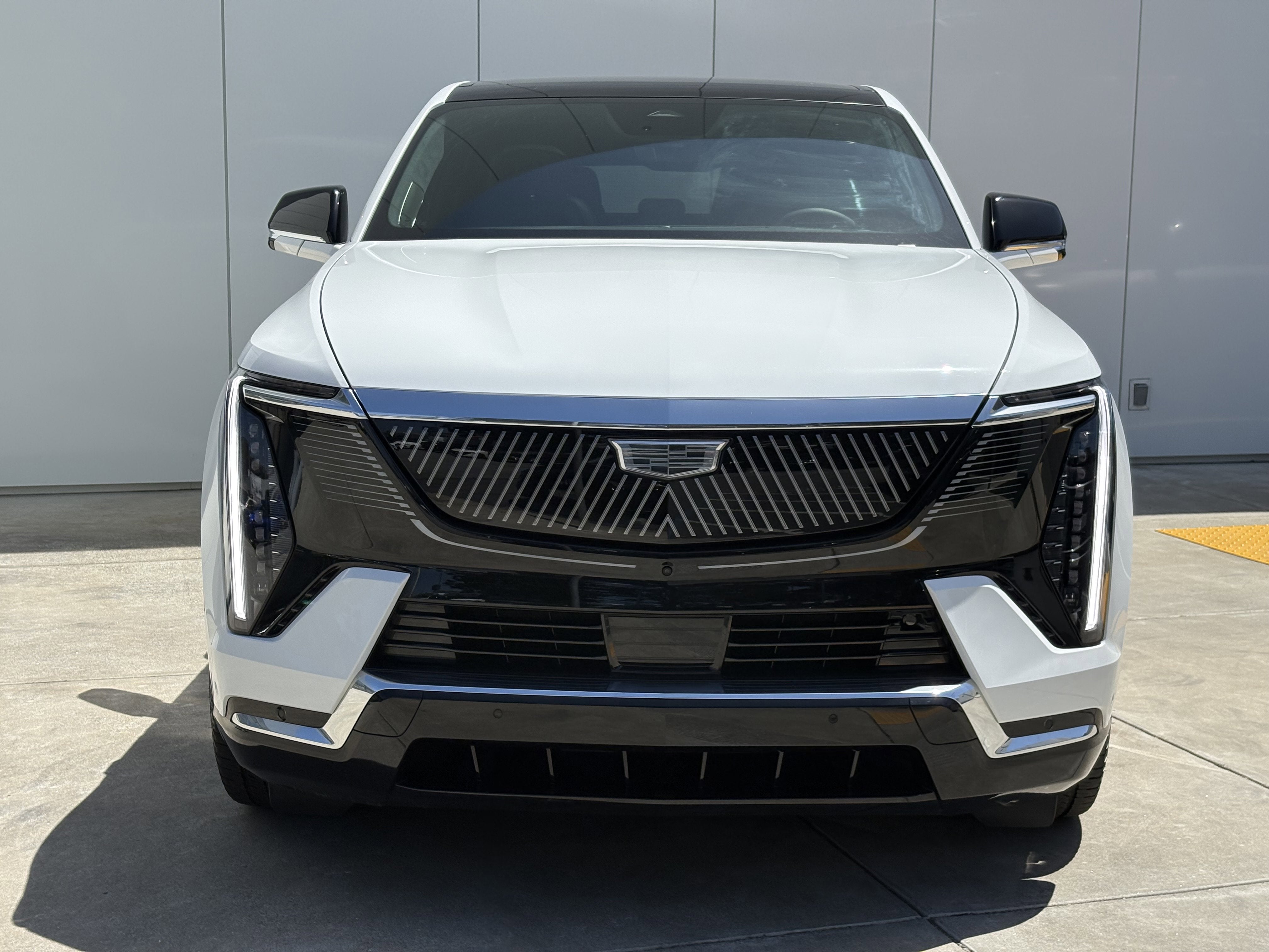 2025 Cadillac ESCALADE IQ Luxury 2