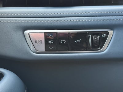 2025 Cadillac ESCALADE IQ Luxury 2