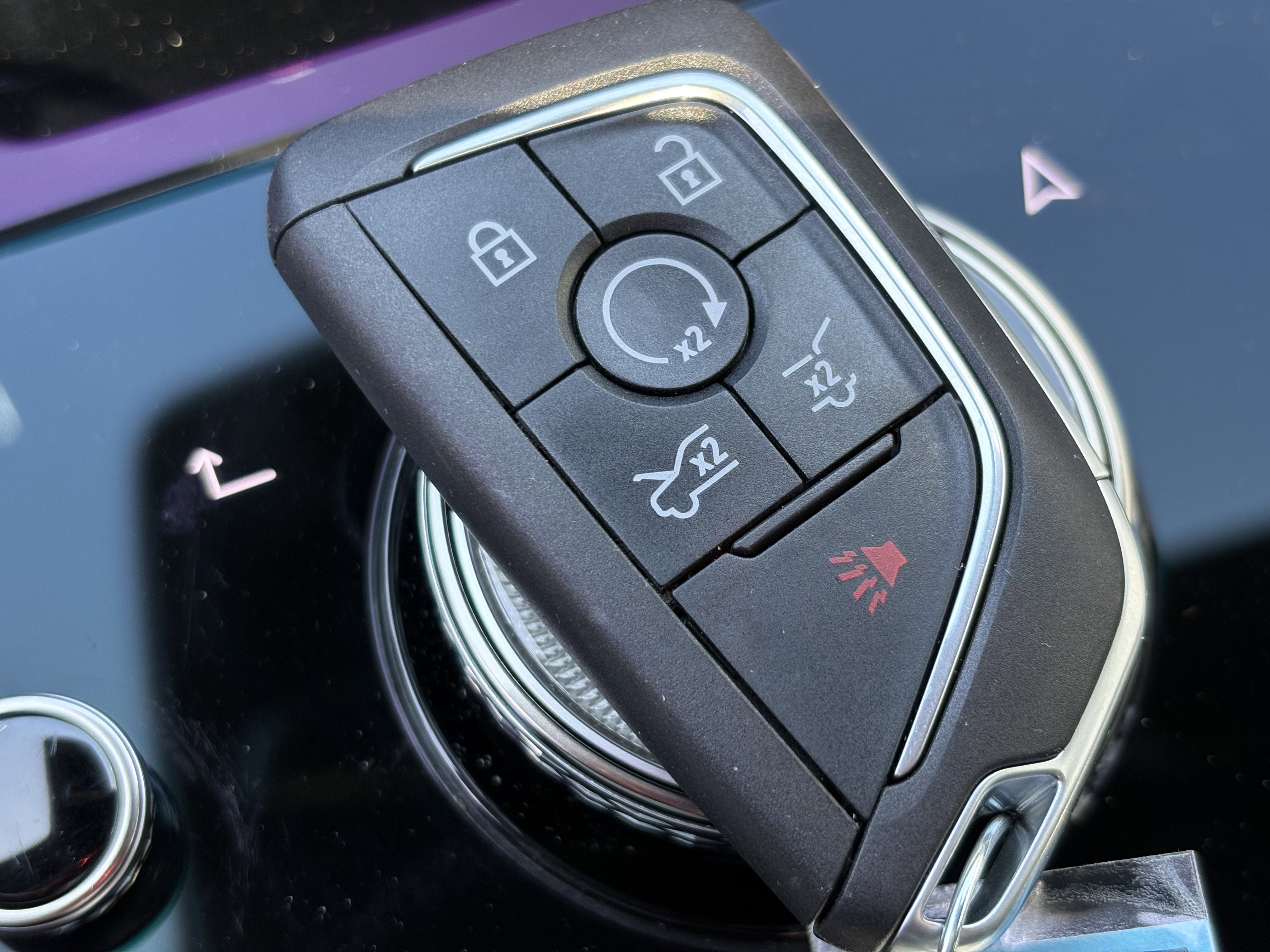 2025 Cadillac ESCALADE IQ Luxury 2