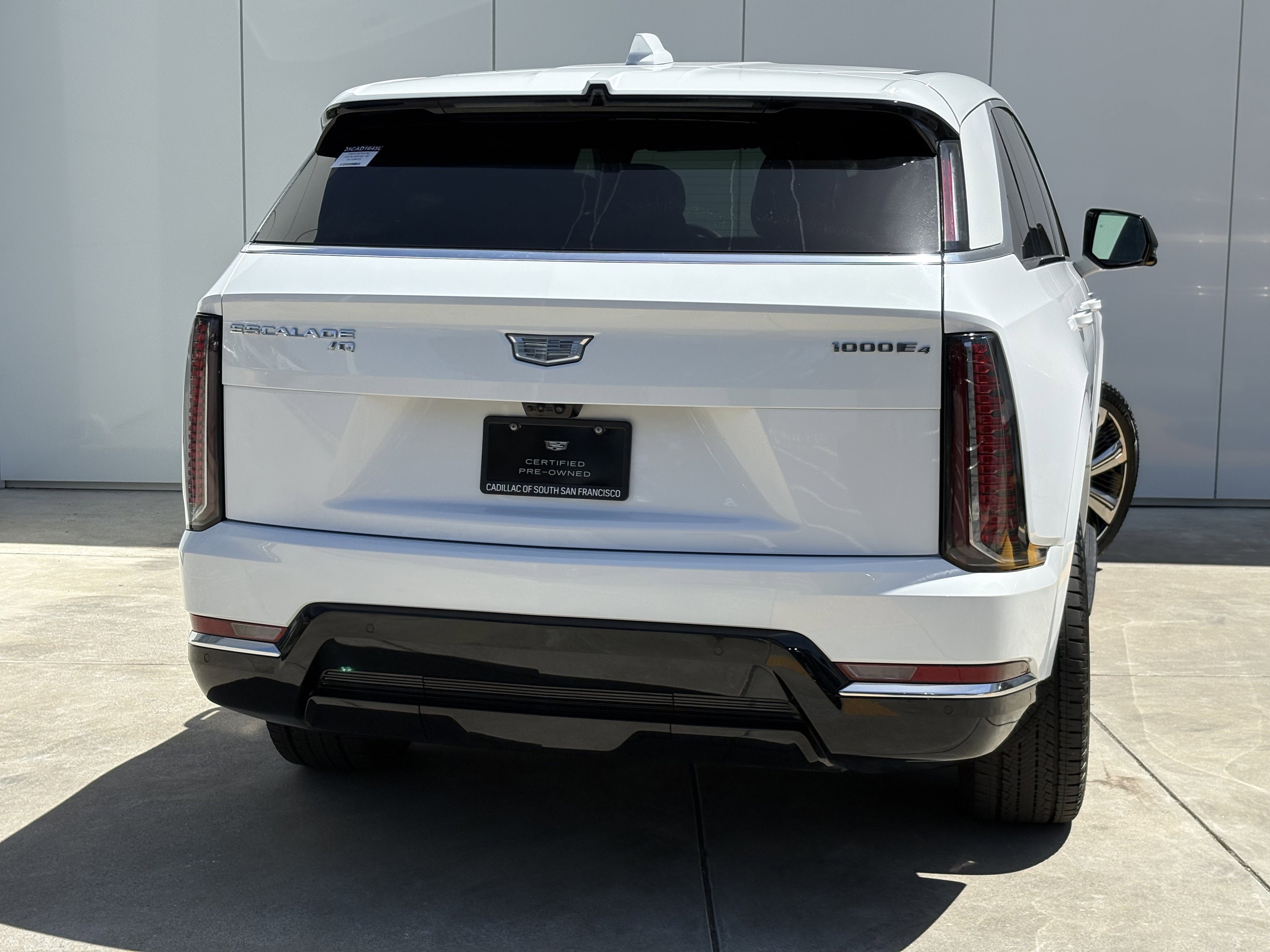 2025 Cadillac ESCALADE IQ Luxury 2
