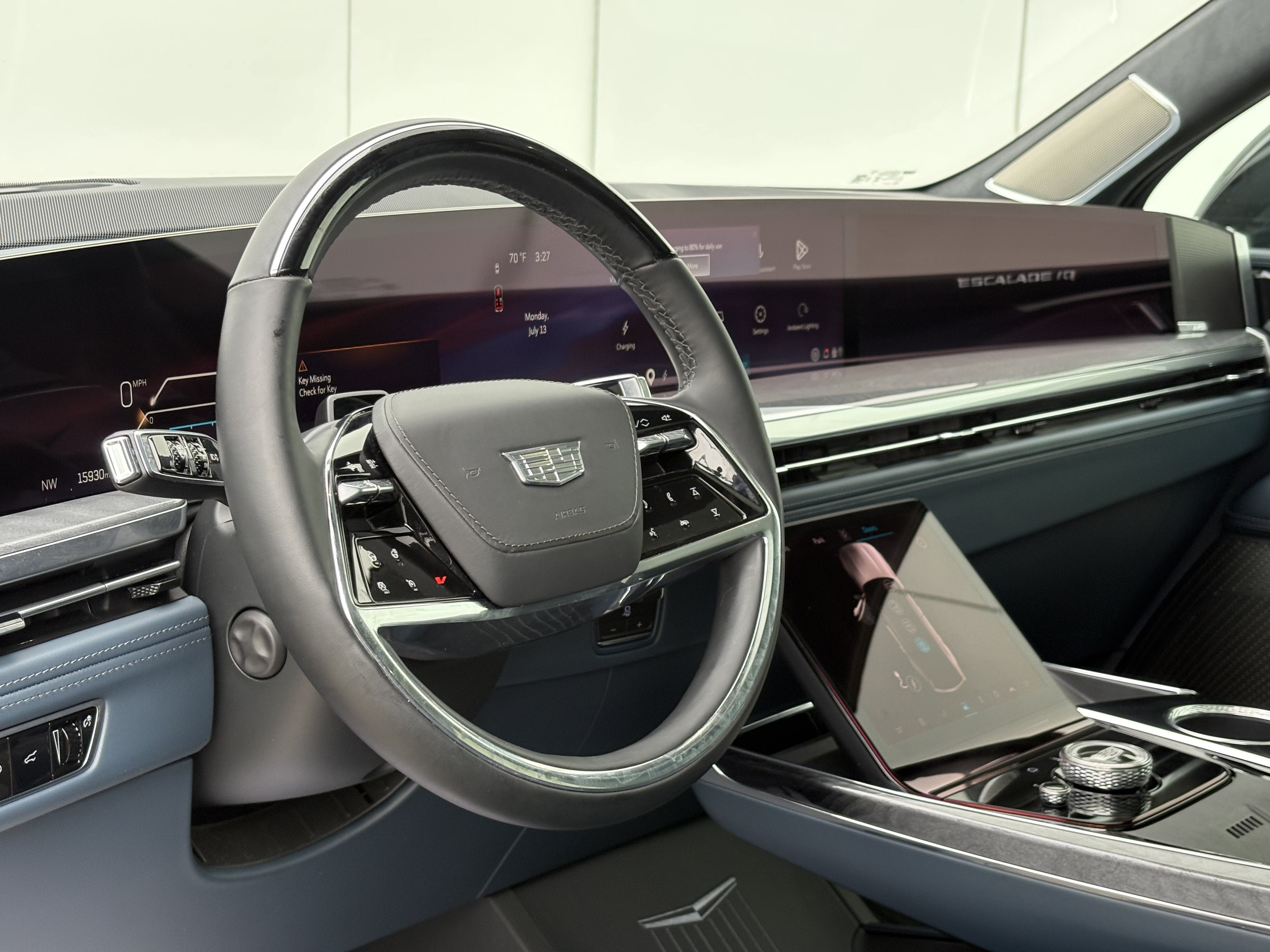 2025 Cadillac ESCALADE IQ Luxury 2