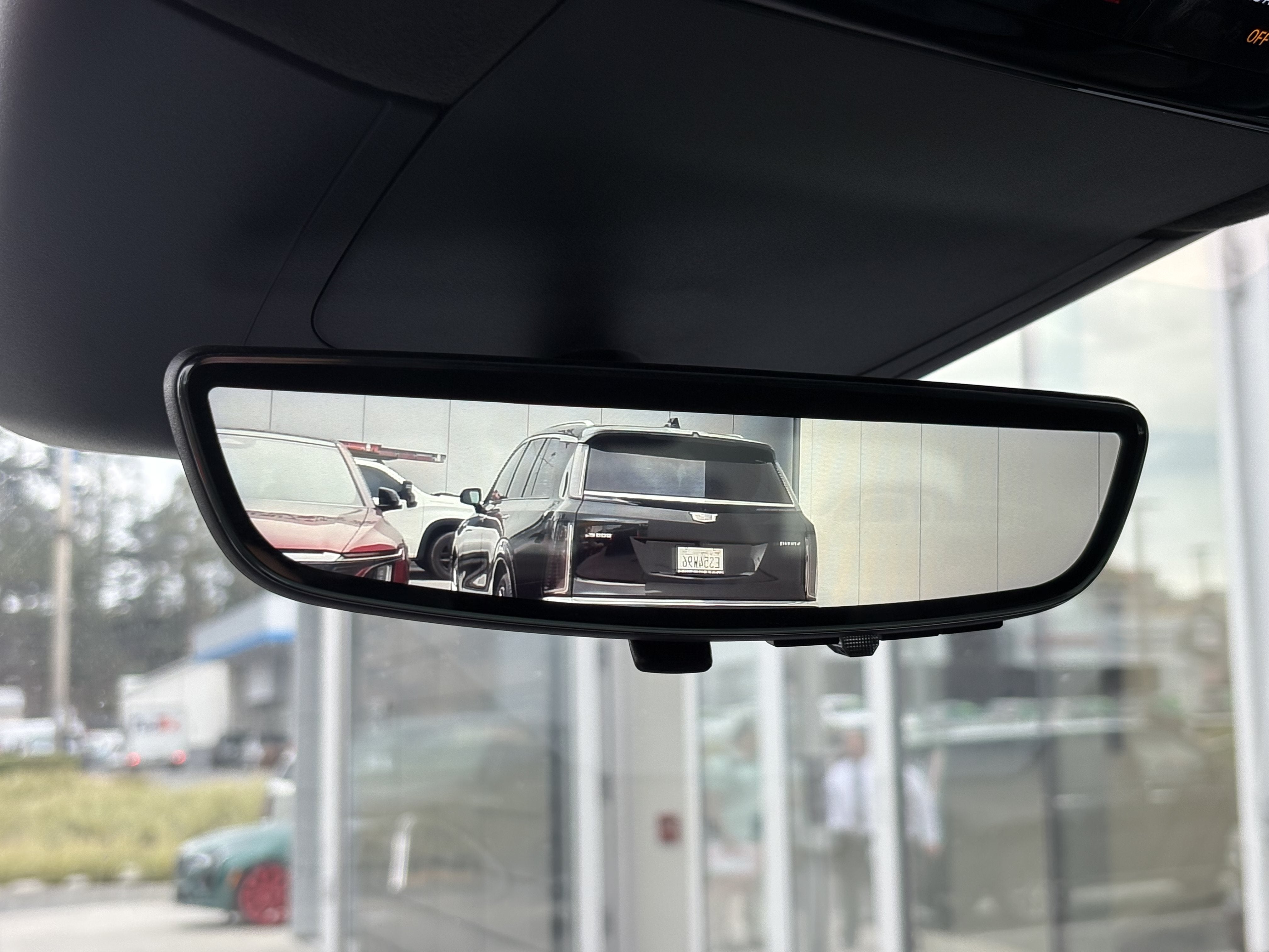 2025 Cadillac ESCALADE IQ Luxury 2