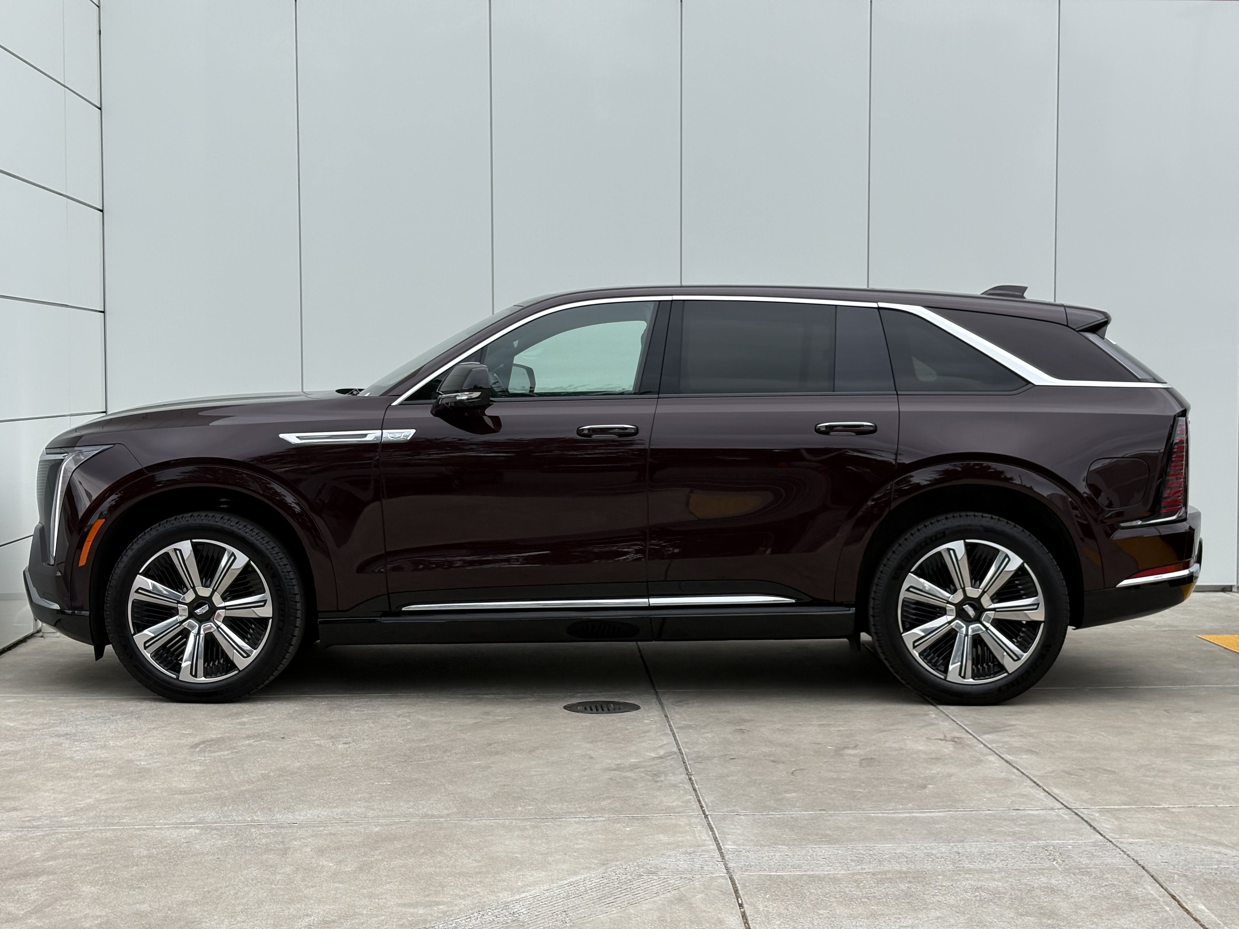 2025 Cadillac ESCALADE IQ Luxury 2