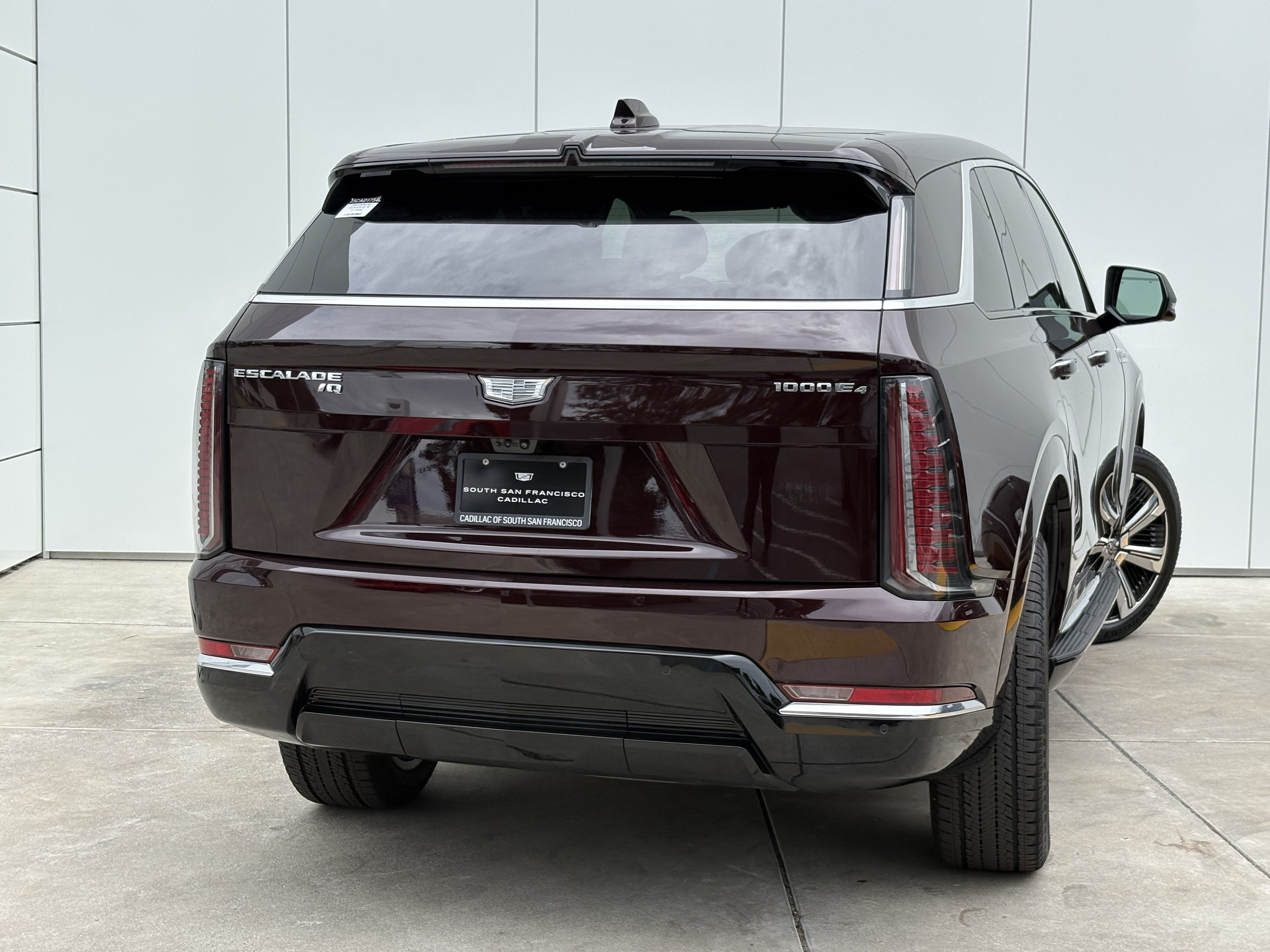2025 Cadillac ESCALADE IQ Luxury 2