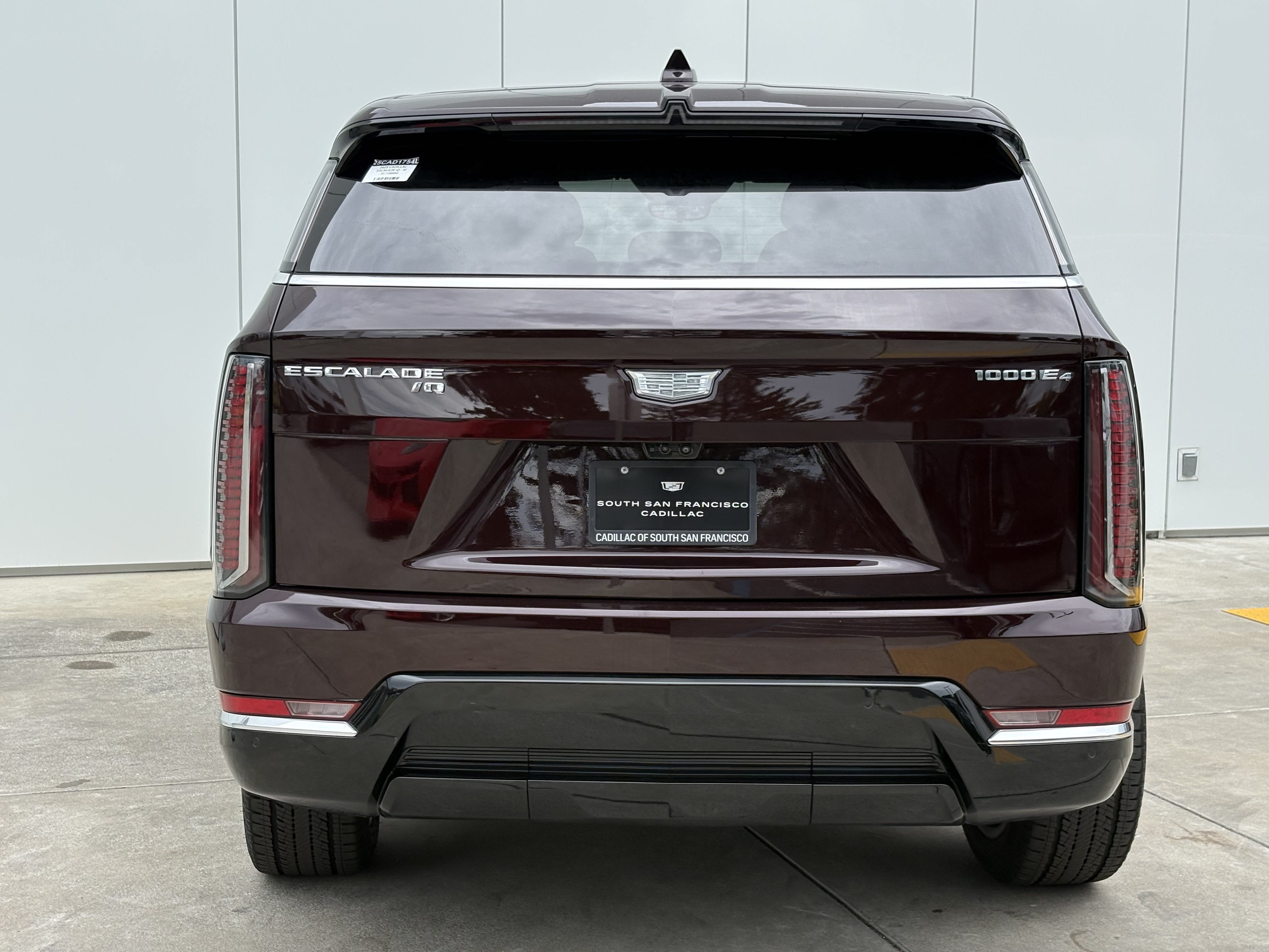 2025 Cadillac ESCALADE IQ Luxury 2