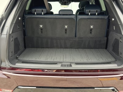 2025 Cadillac ESCALADE IQ Luxury 2