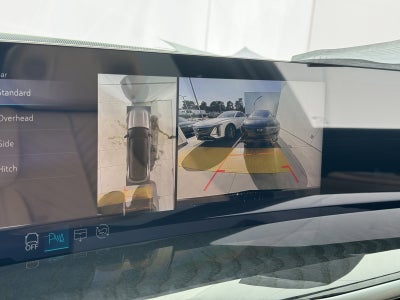 2025 Cadillac ESCALADE IQ Luxury 2