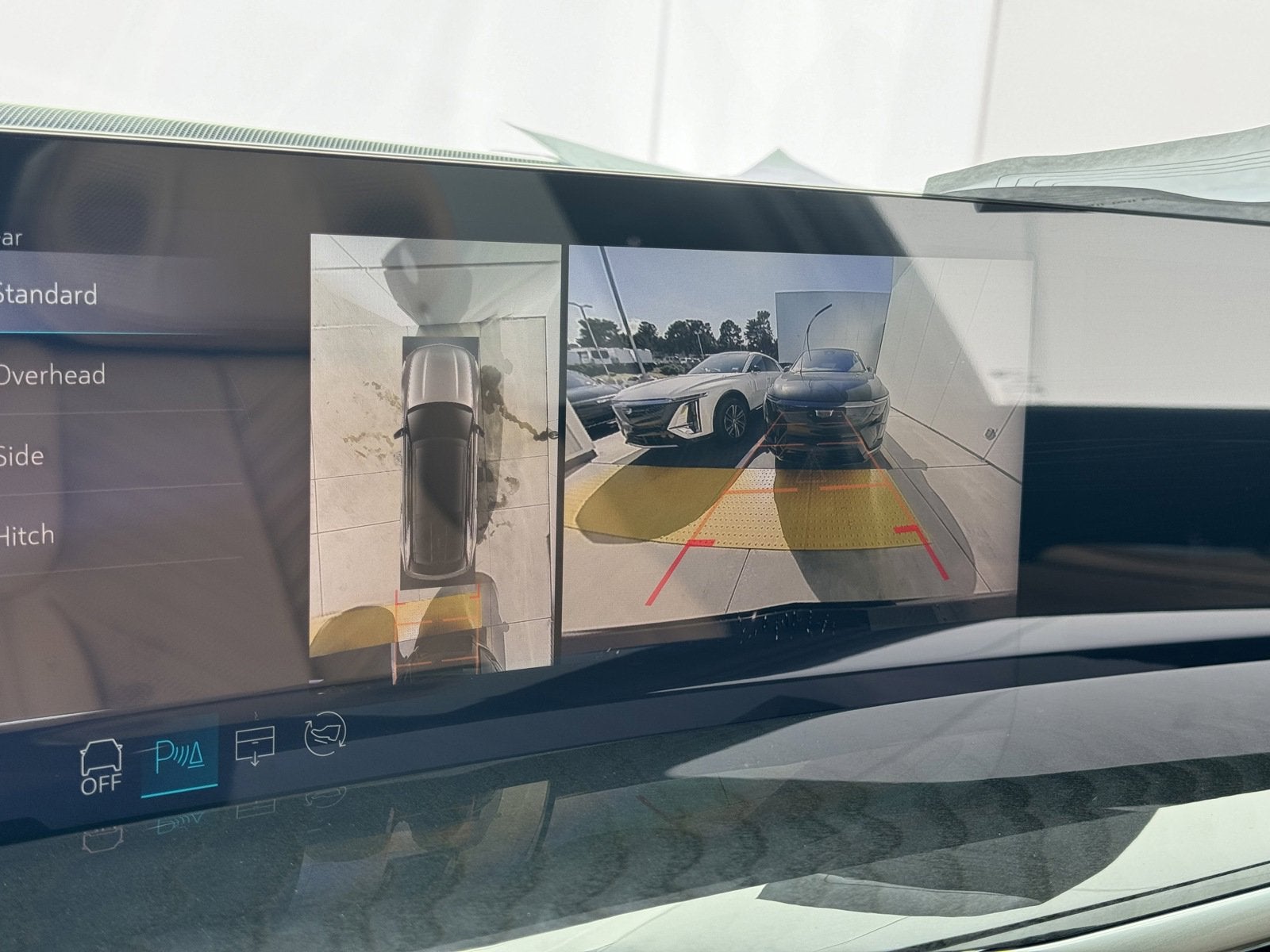 2025 Cadillac ESCALADE IQ Luxury 2