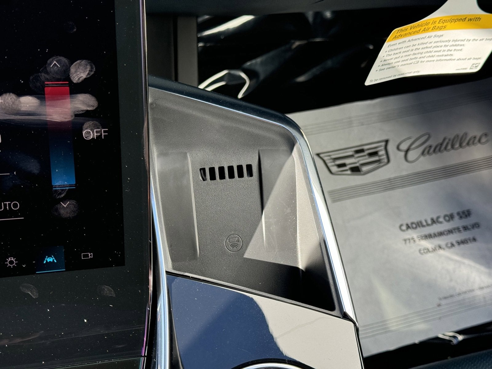 2025 Cadillac ESCALADE IQ Luxury 2