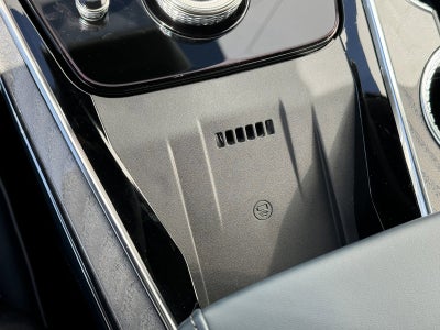 2025 Cadillac ESCALADE IQ Luxury 2