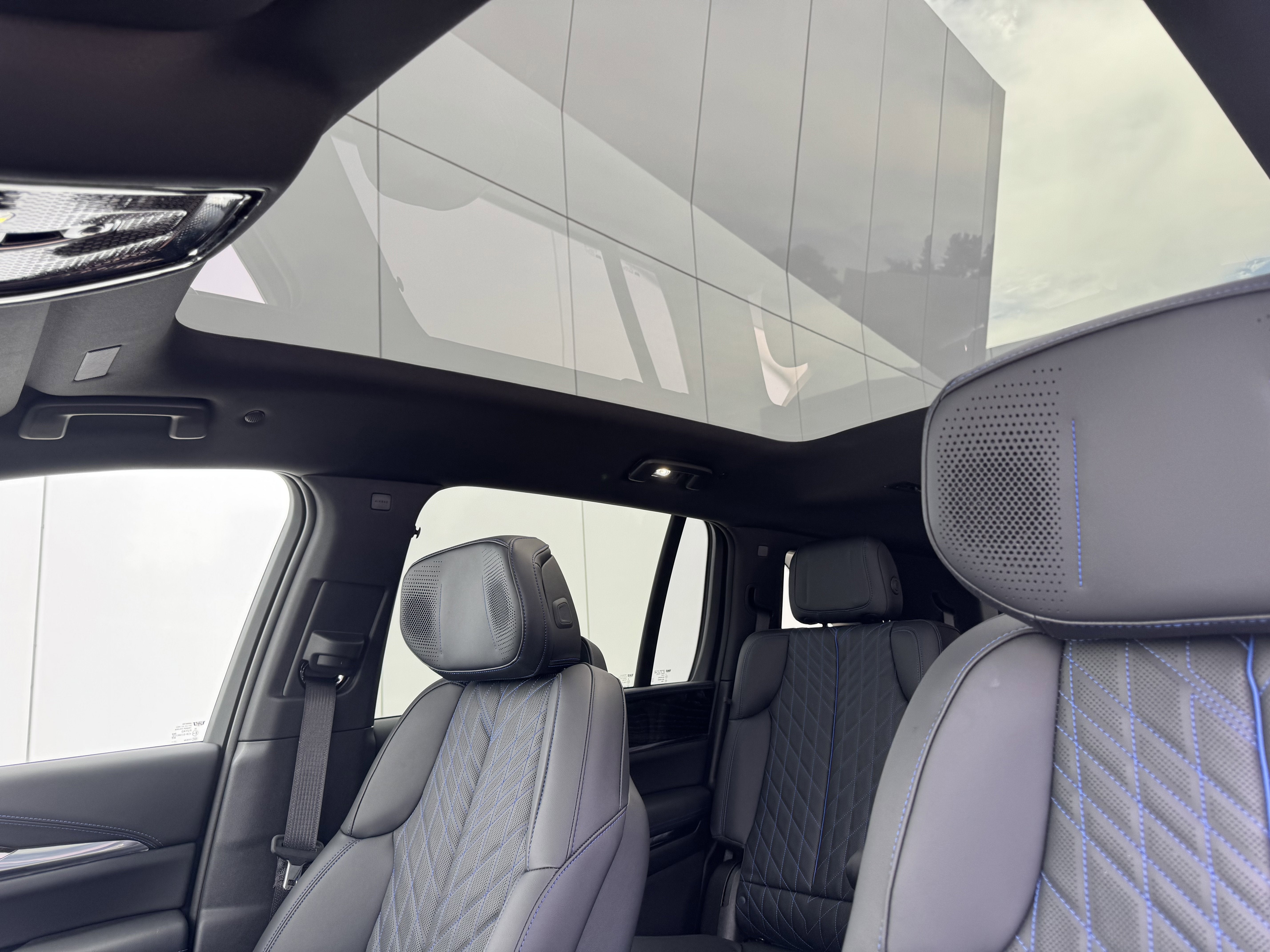 2025 Cadillac ESCALADE IQ Sport 1