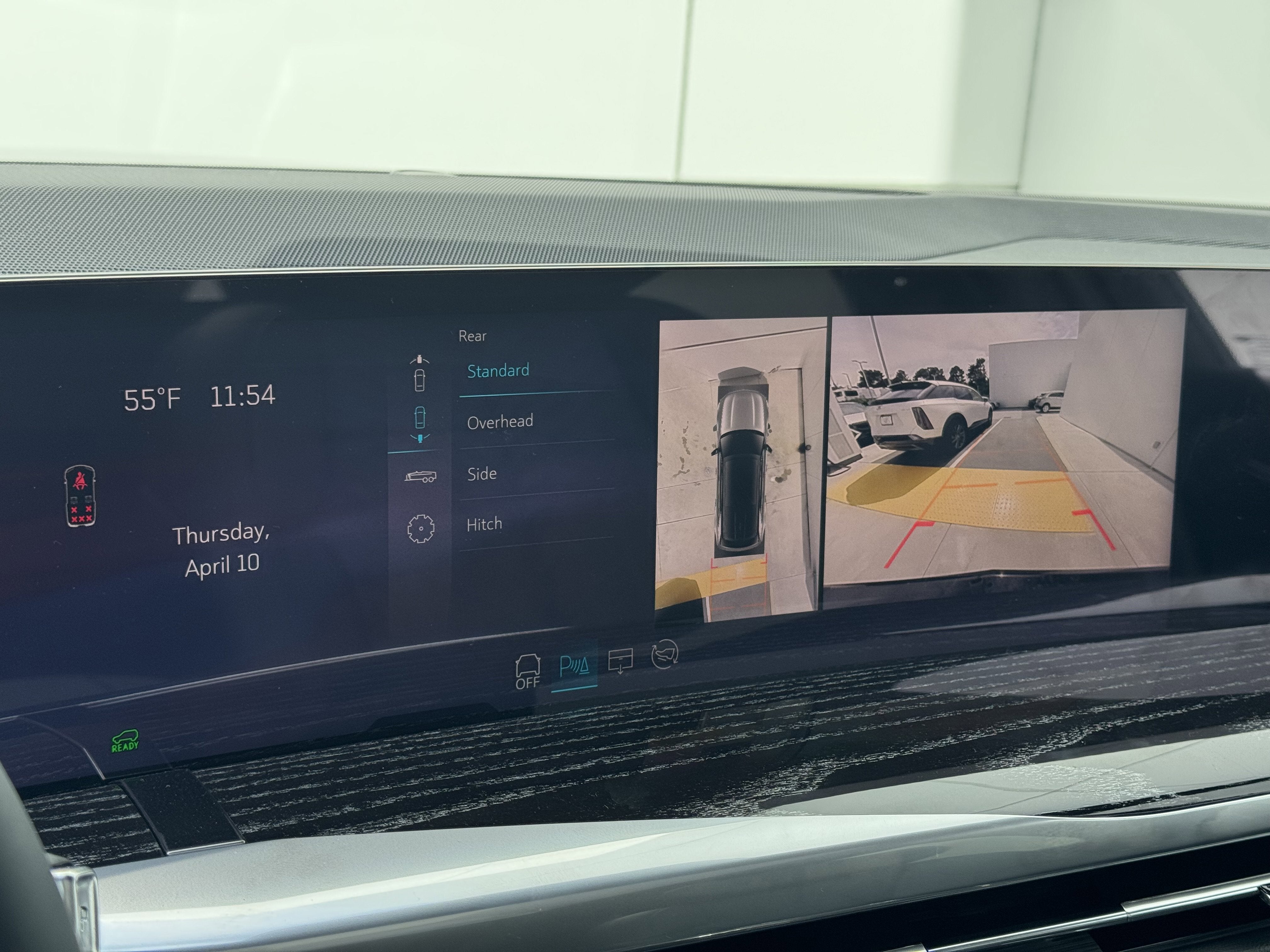 2025 Cadillac ESCALADE IQ Sport 1