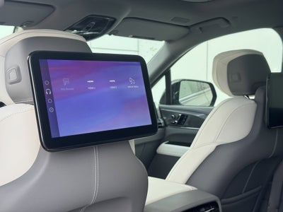 2025 Cadillac ESCALADE IQ Sport 1