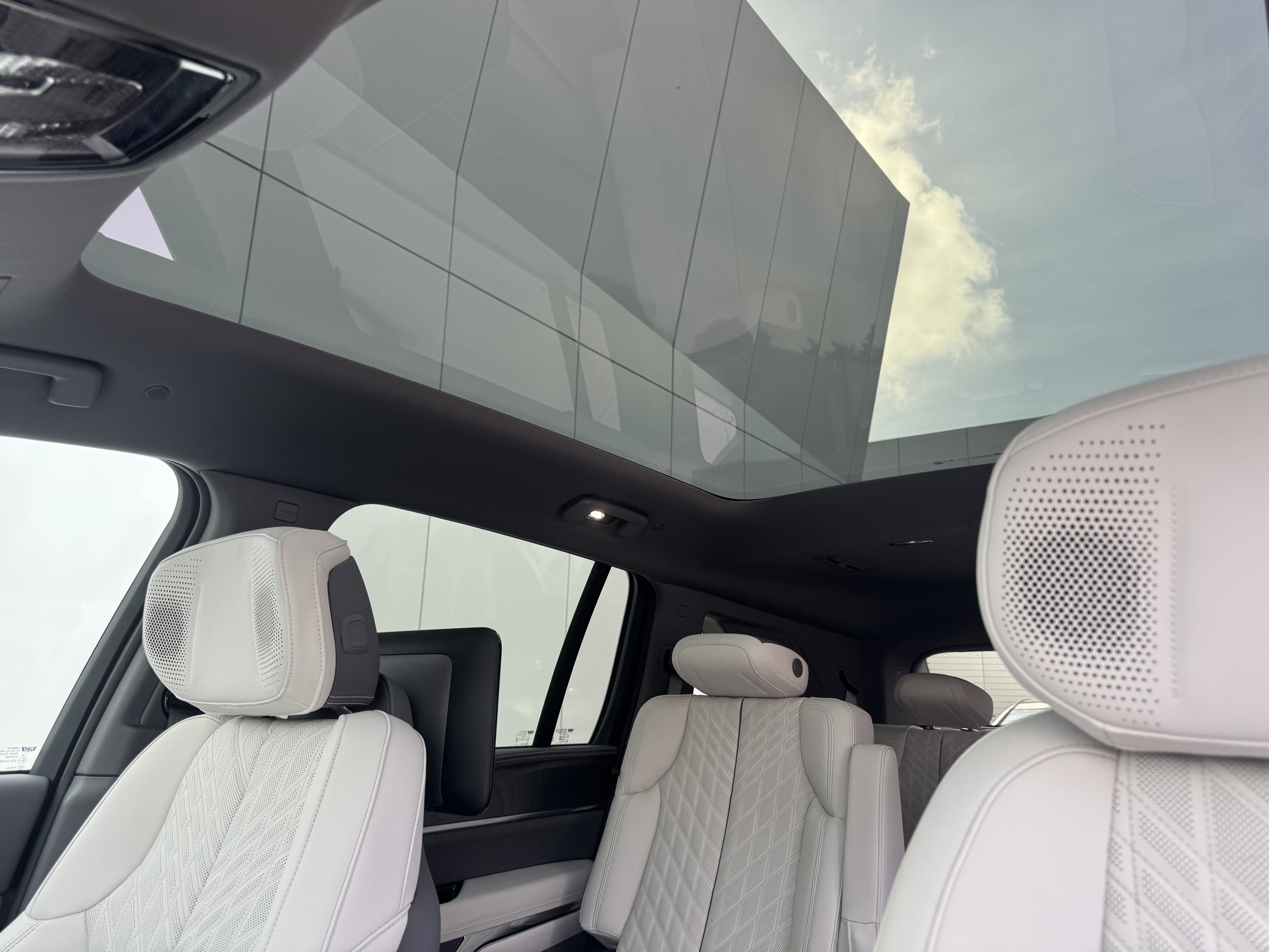 2025 Cadillac ESCALADE IQ Sport 1