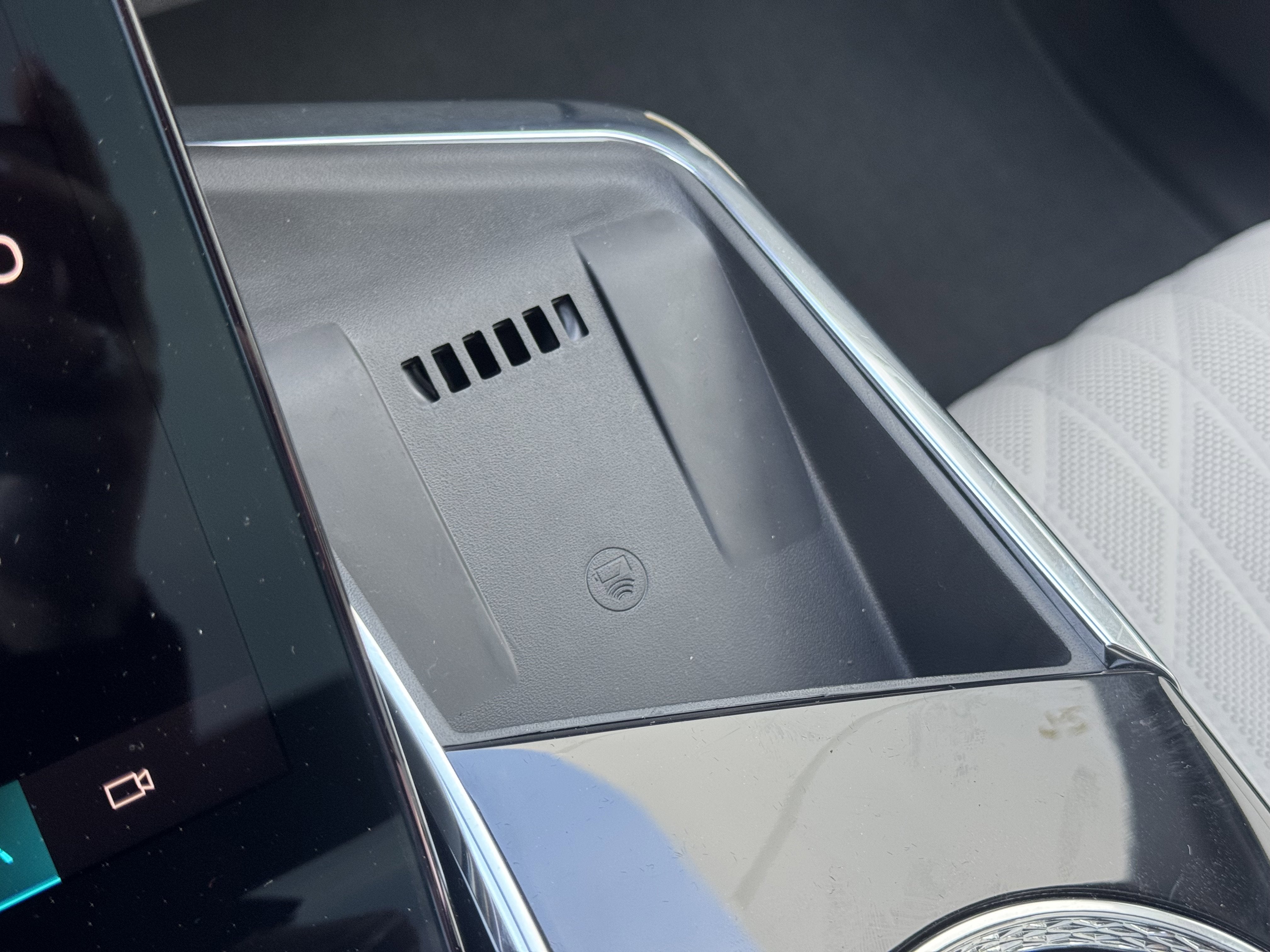 2025 Cadillac ESCALADE IQ Sport 1