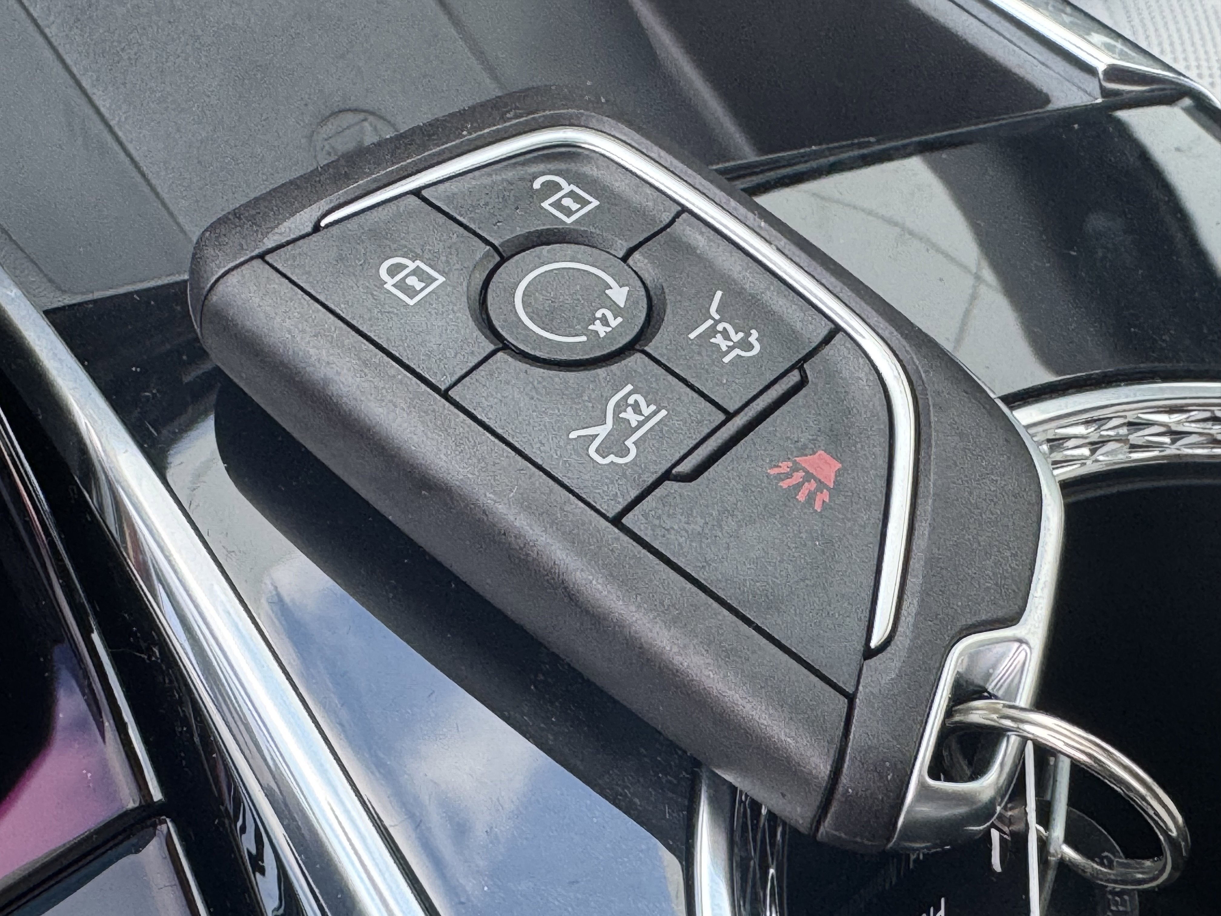 2025 Cadillac ESCALADE IQ Sport 1