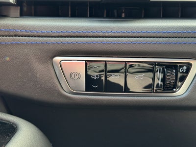 2025 Cadillac ESCALADE IQ Sport 1