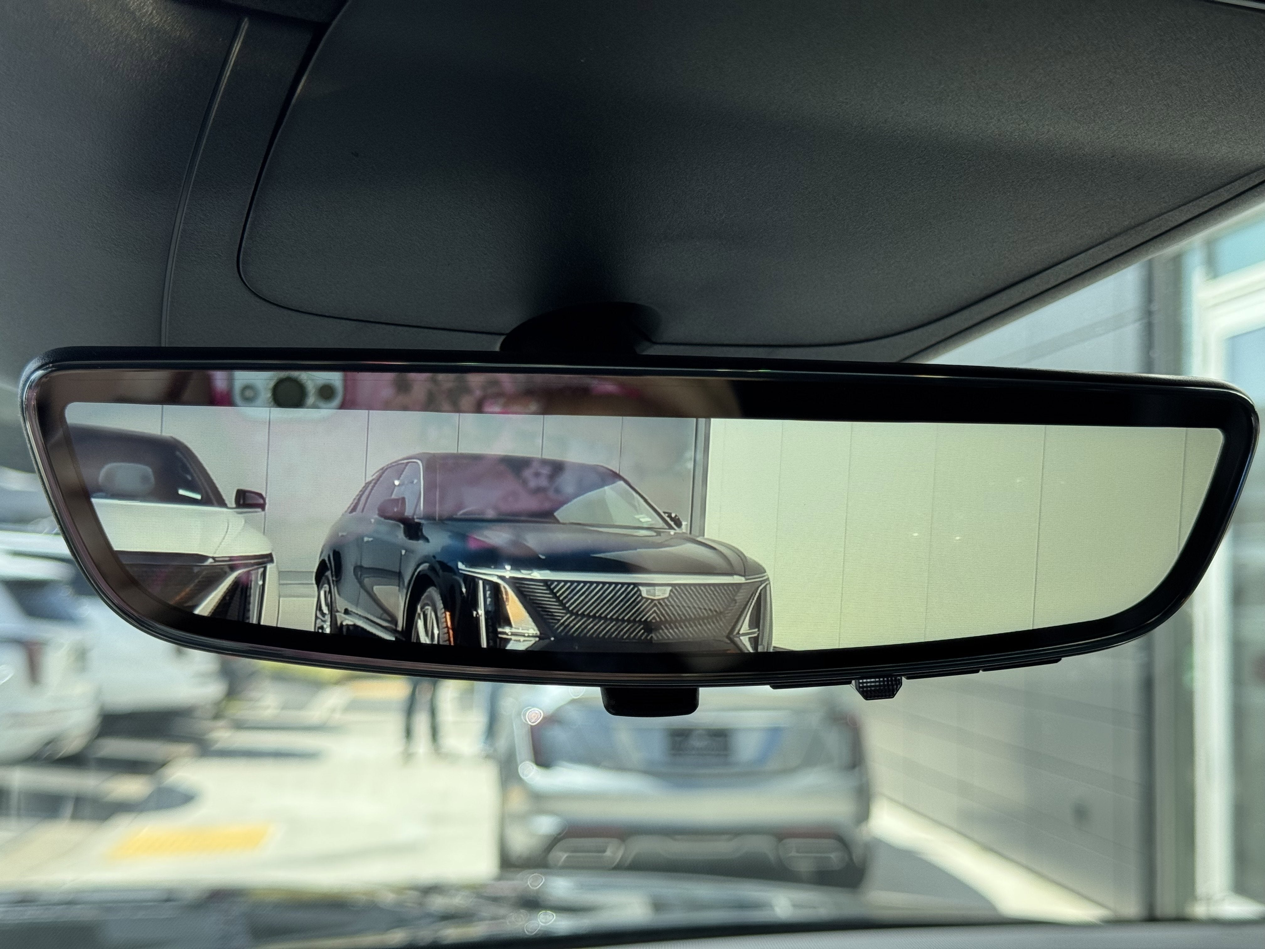 2025 Cadillac ESCALADE IQ Sport 1