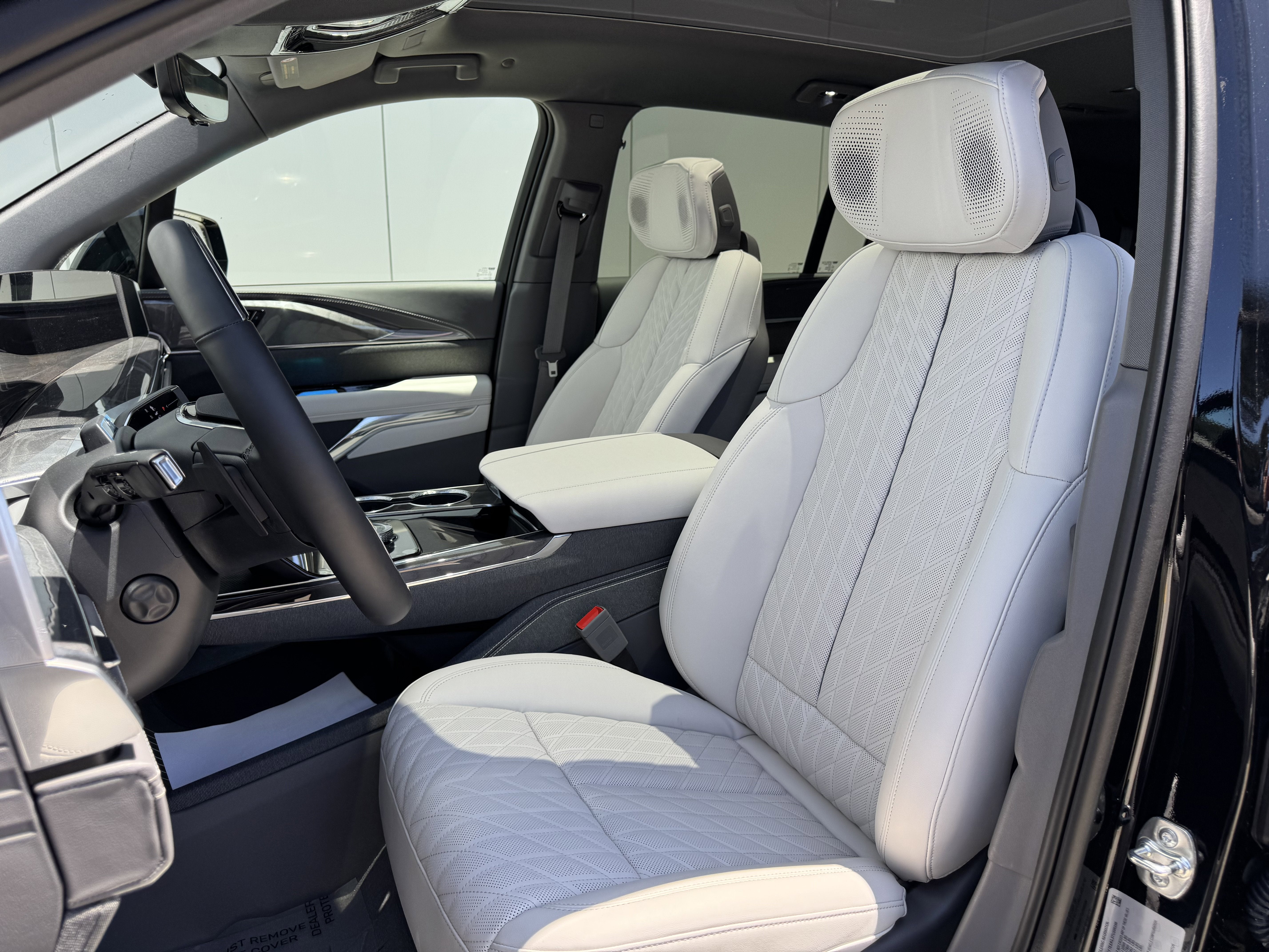 2026 Cadillac ESCALADE IQ Sport