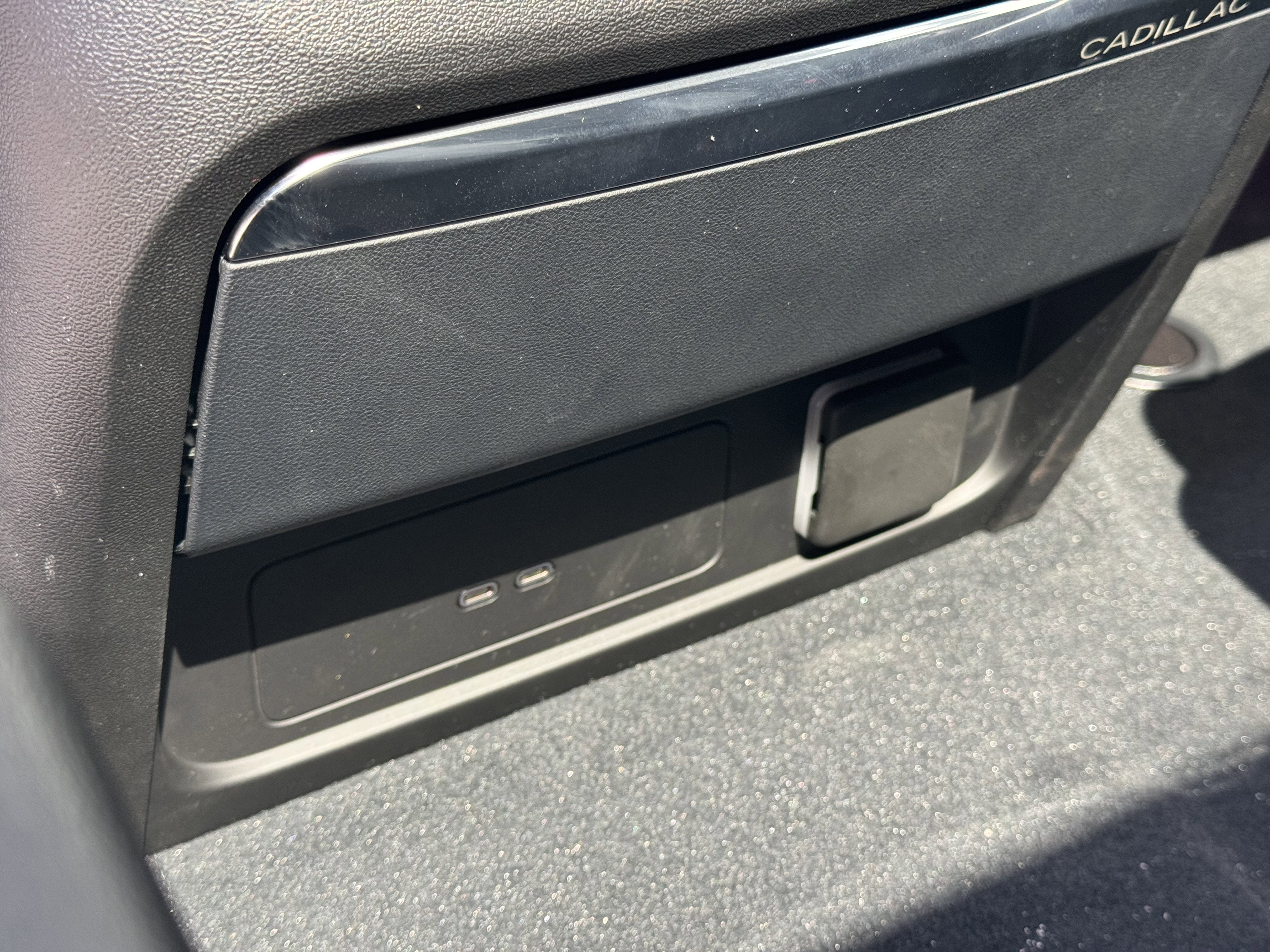 2025 Cadillac ESCALADE IQ Sport 1