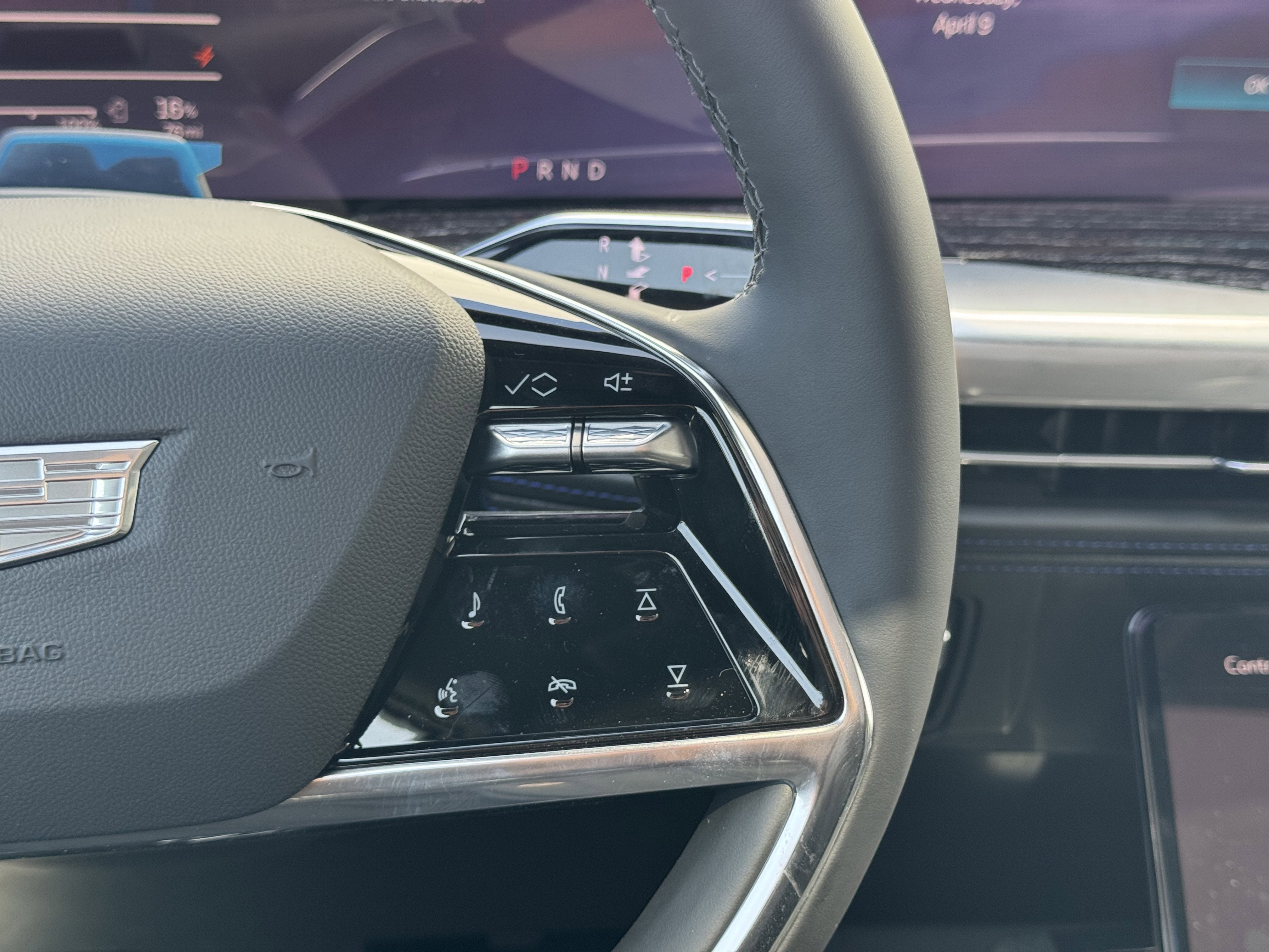 2025 Cadillac ESCALADE IQ Sport 1